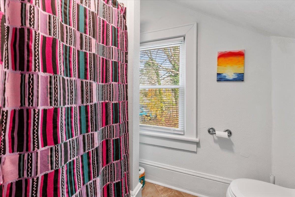 1017-1019 Tyler Avenue Radford VA 24141