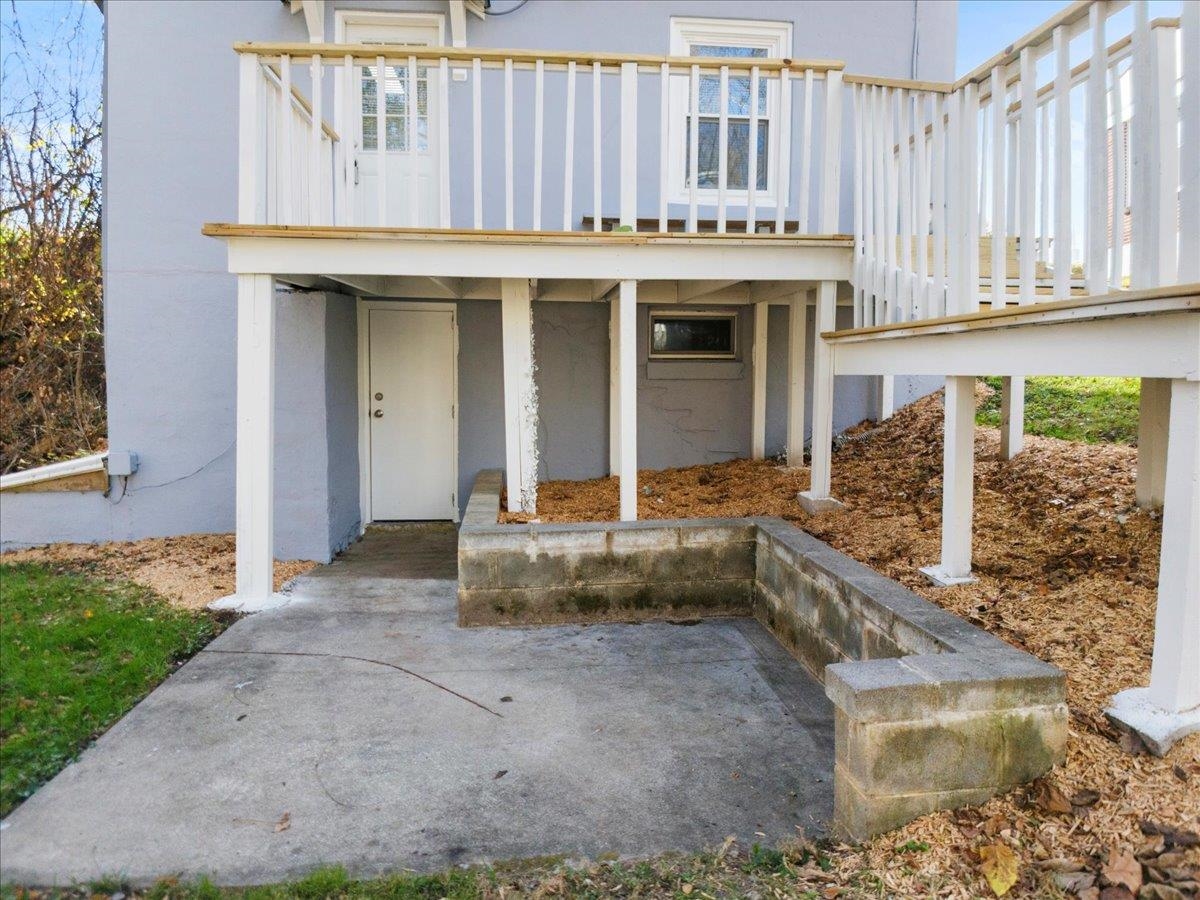 1017-1019 Tyler Avenue Radford VA 24141