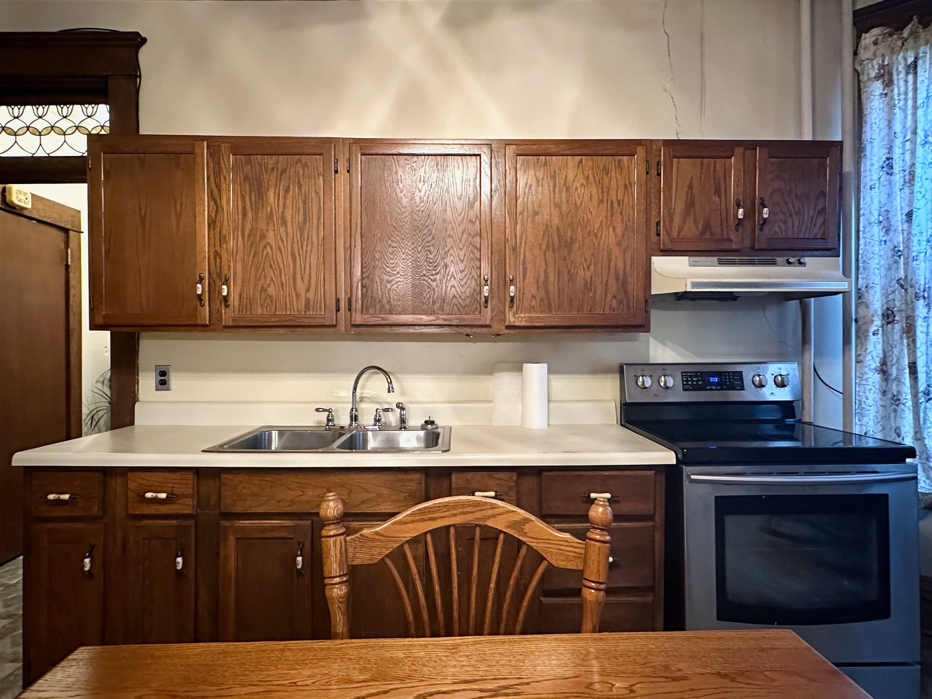 1120 Downey Street Radford VA 24141