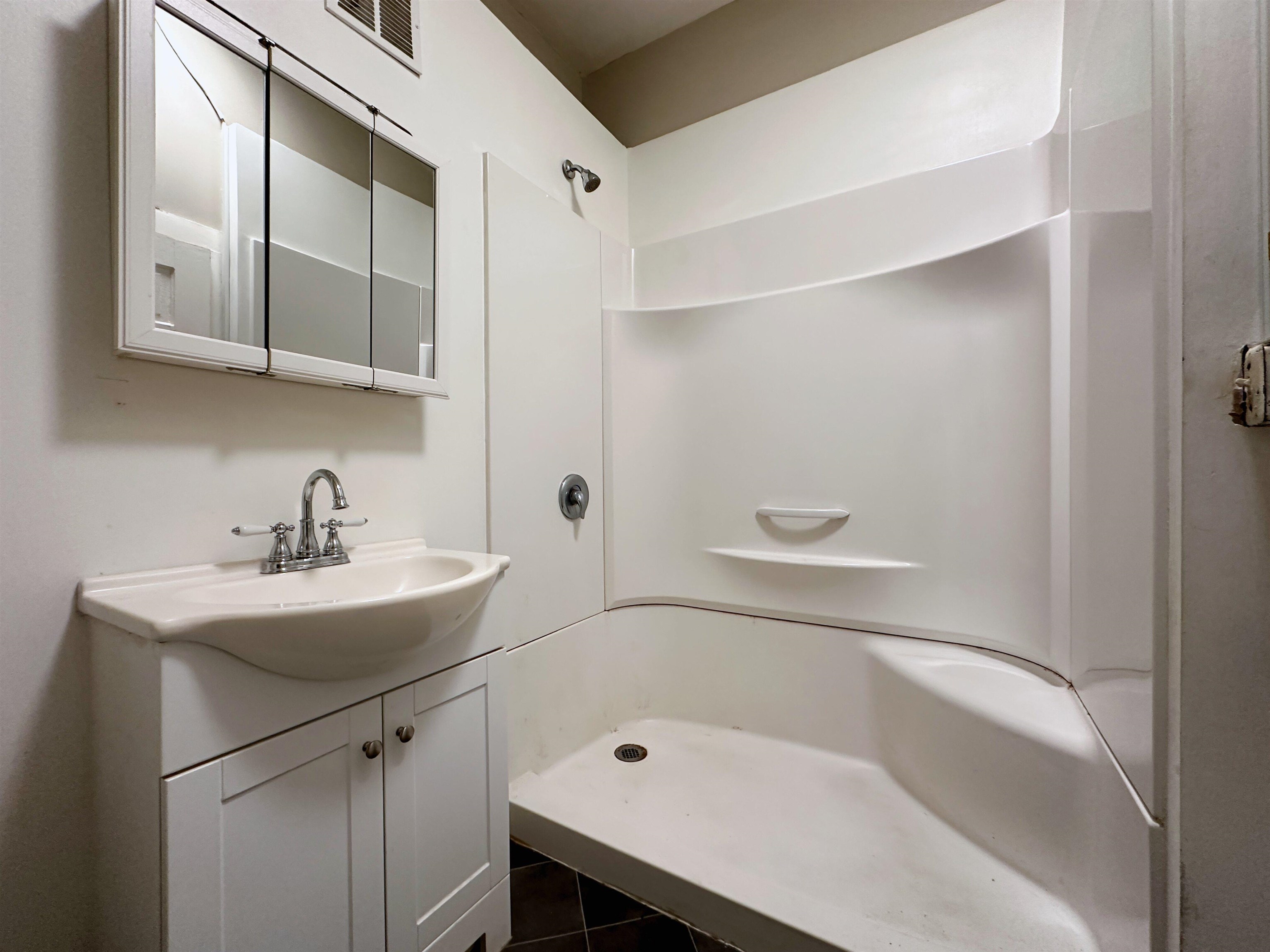 1120 Downey Street Radford VA 24141