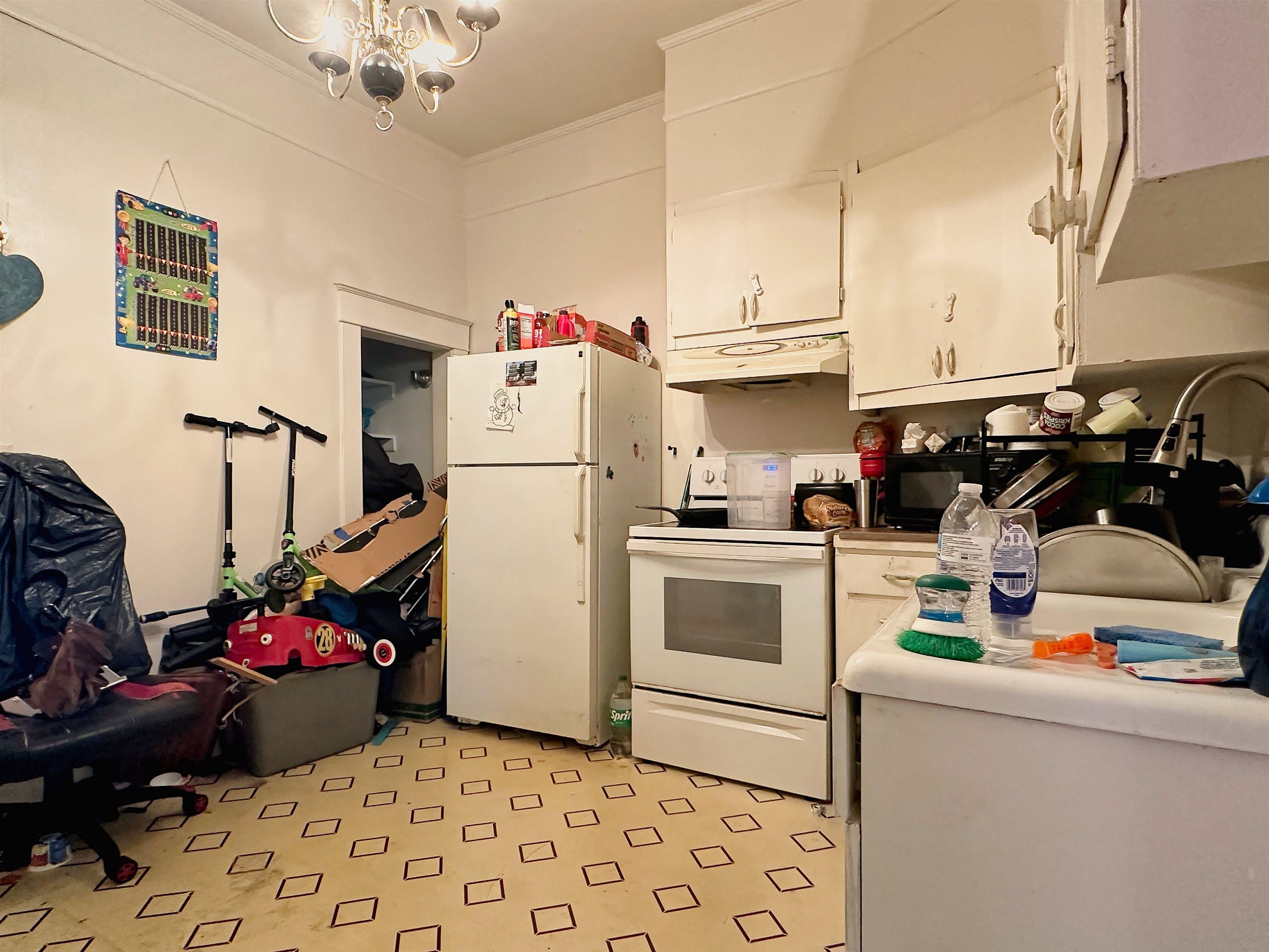 1120 Downey Street Radford VA 24141