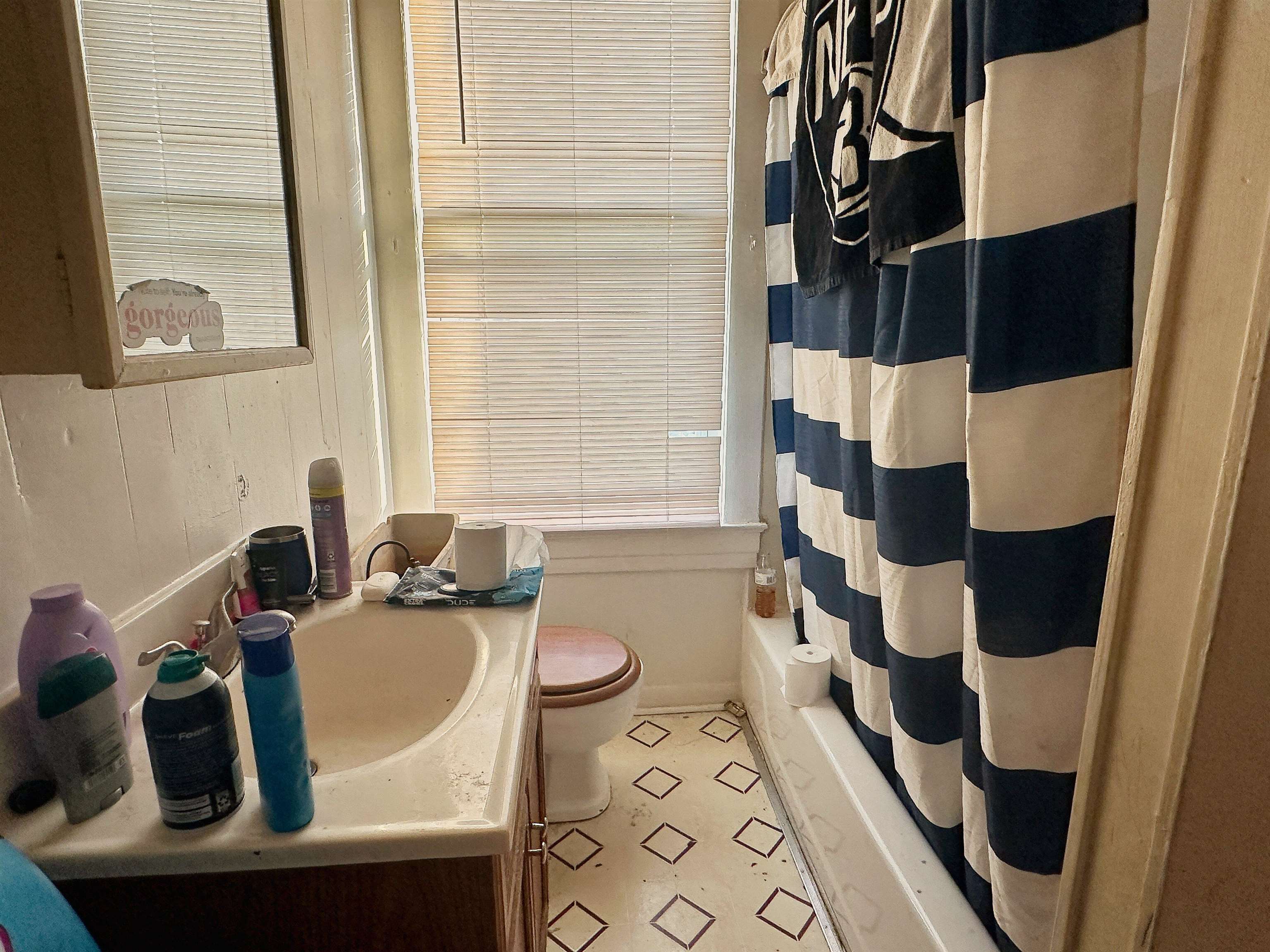 1120 Downey Street Radford VA 24141