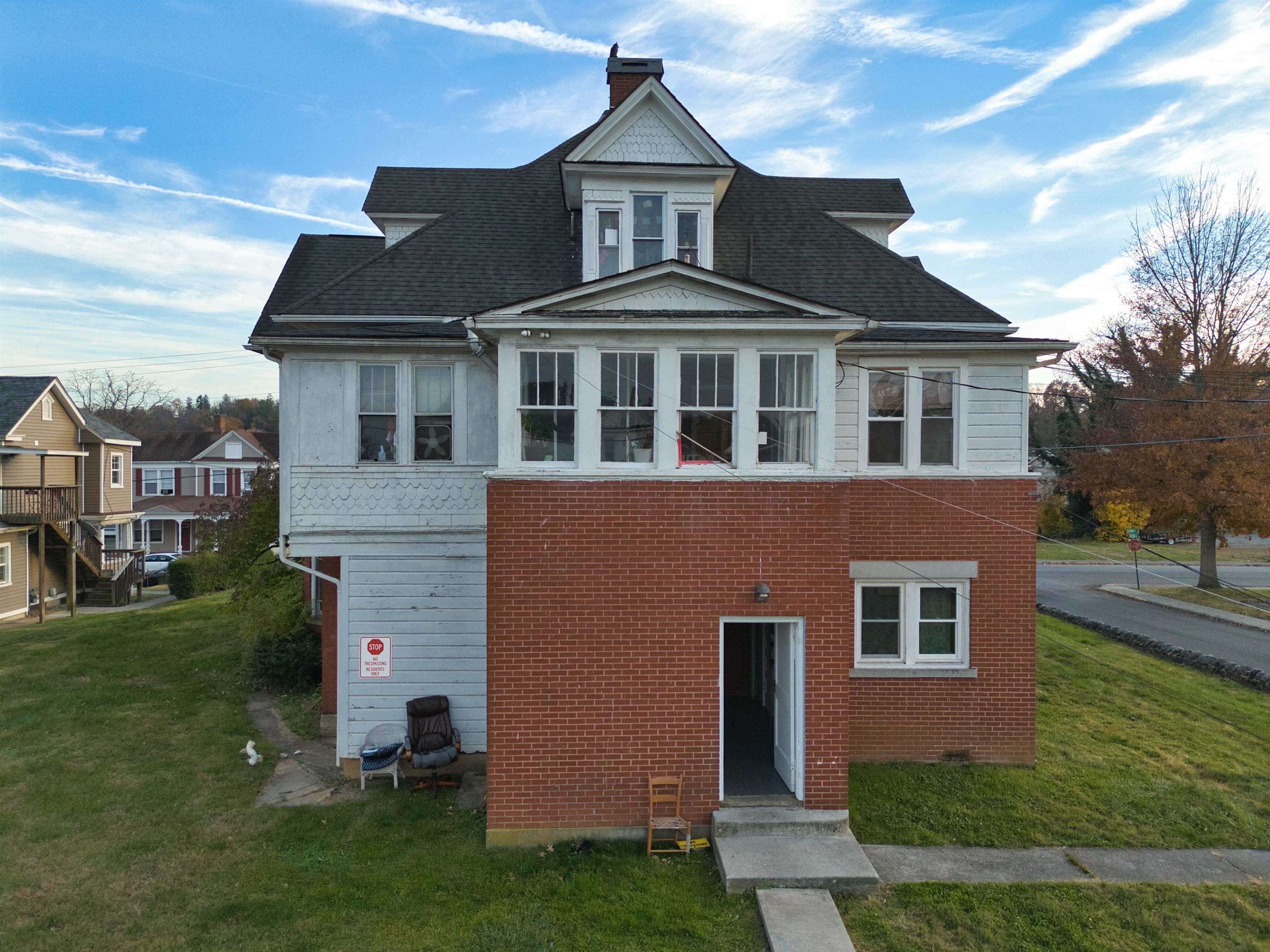 1120 Downey Street Radford VA 24141