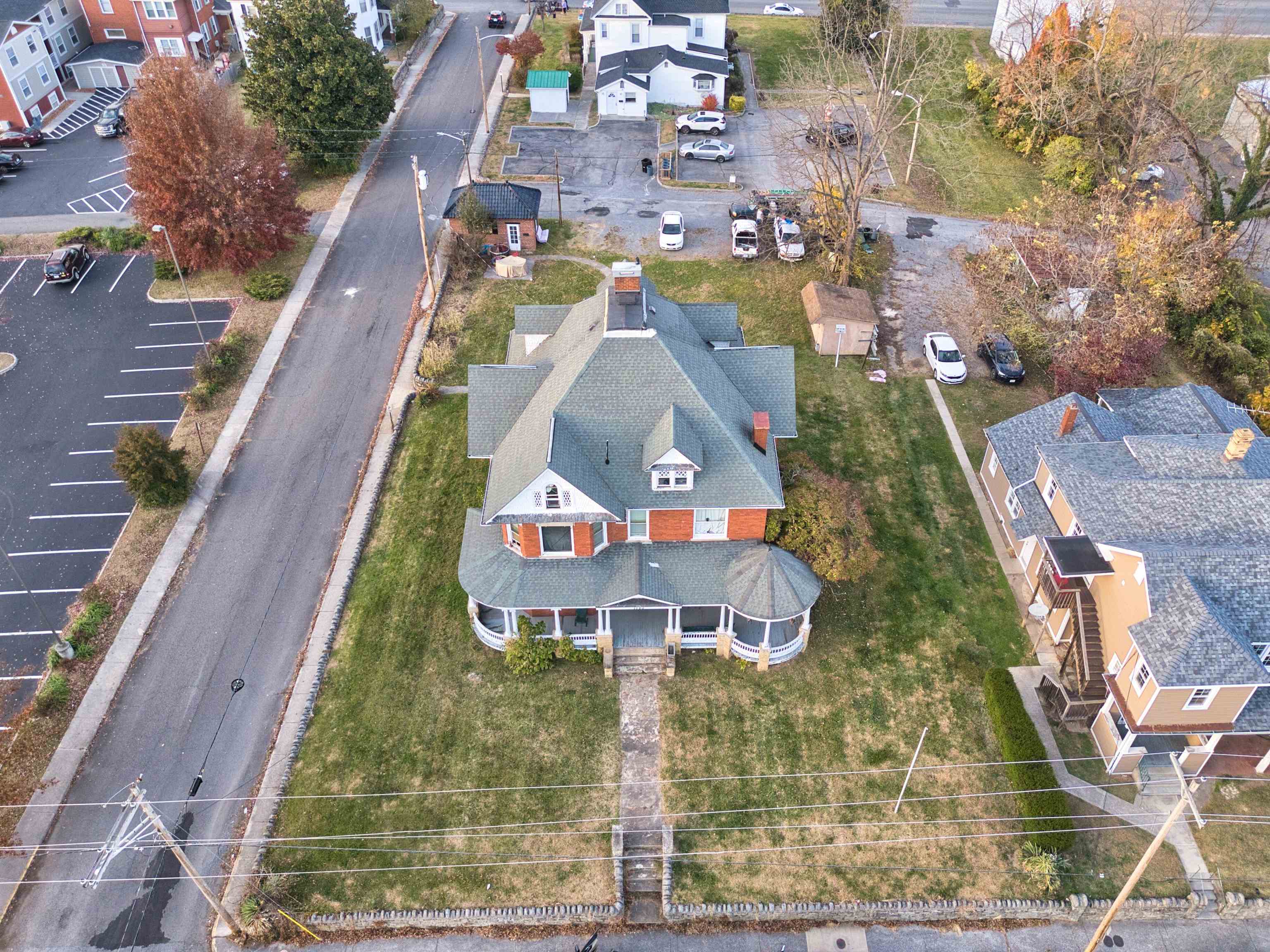 1120 Downey Street Radford VA 24141