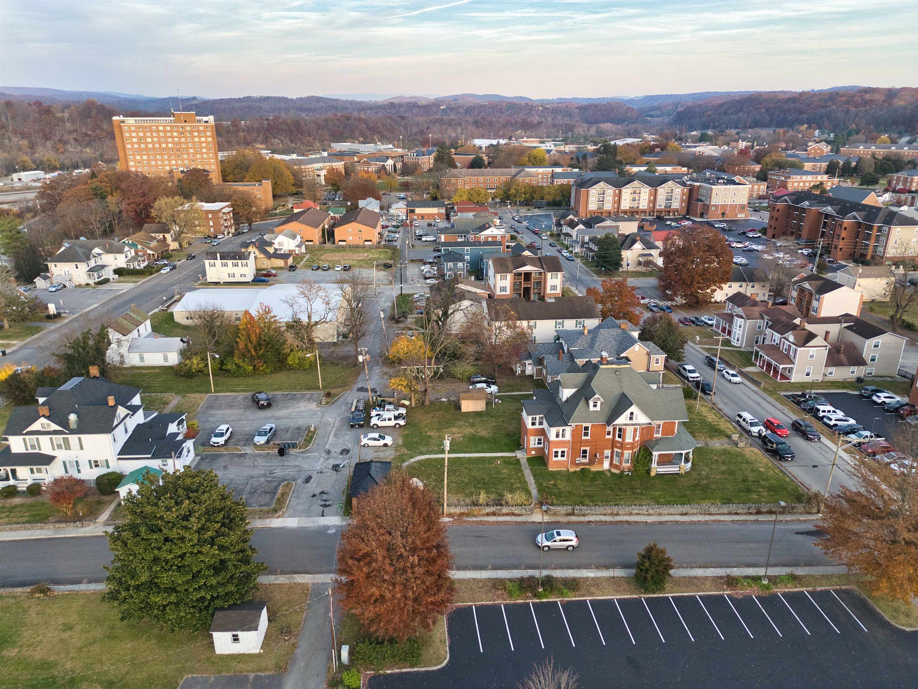 1120 Downey Street Radford VA 24141