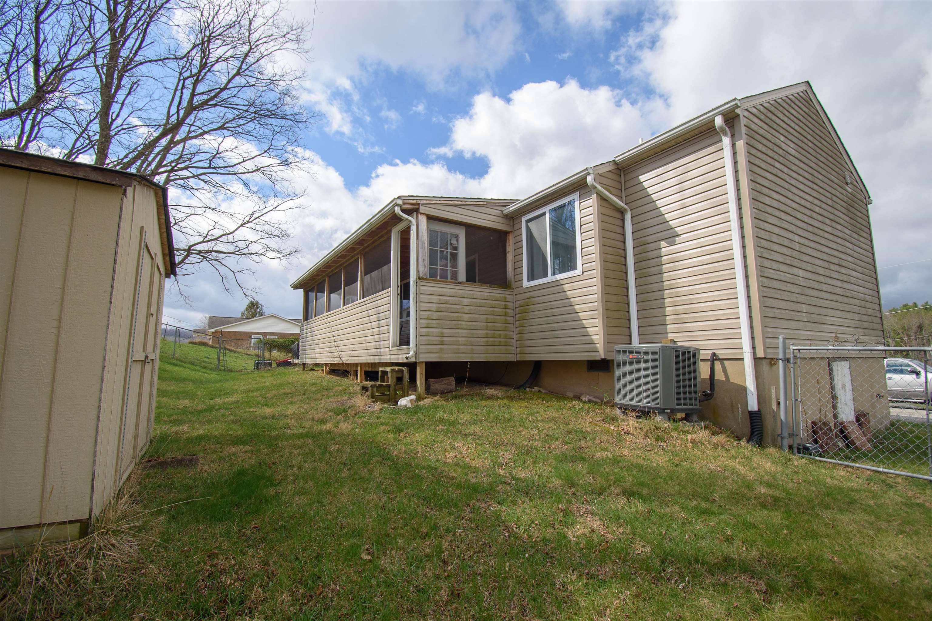1426 Sandy Circle Blacksburg VA 24060