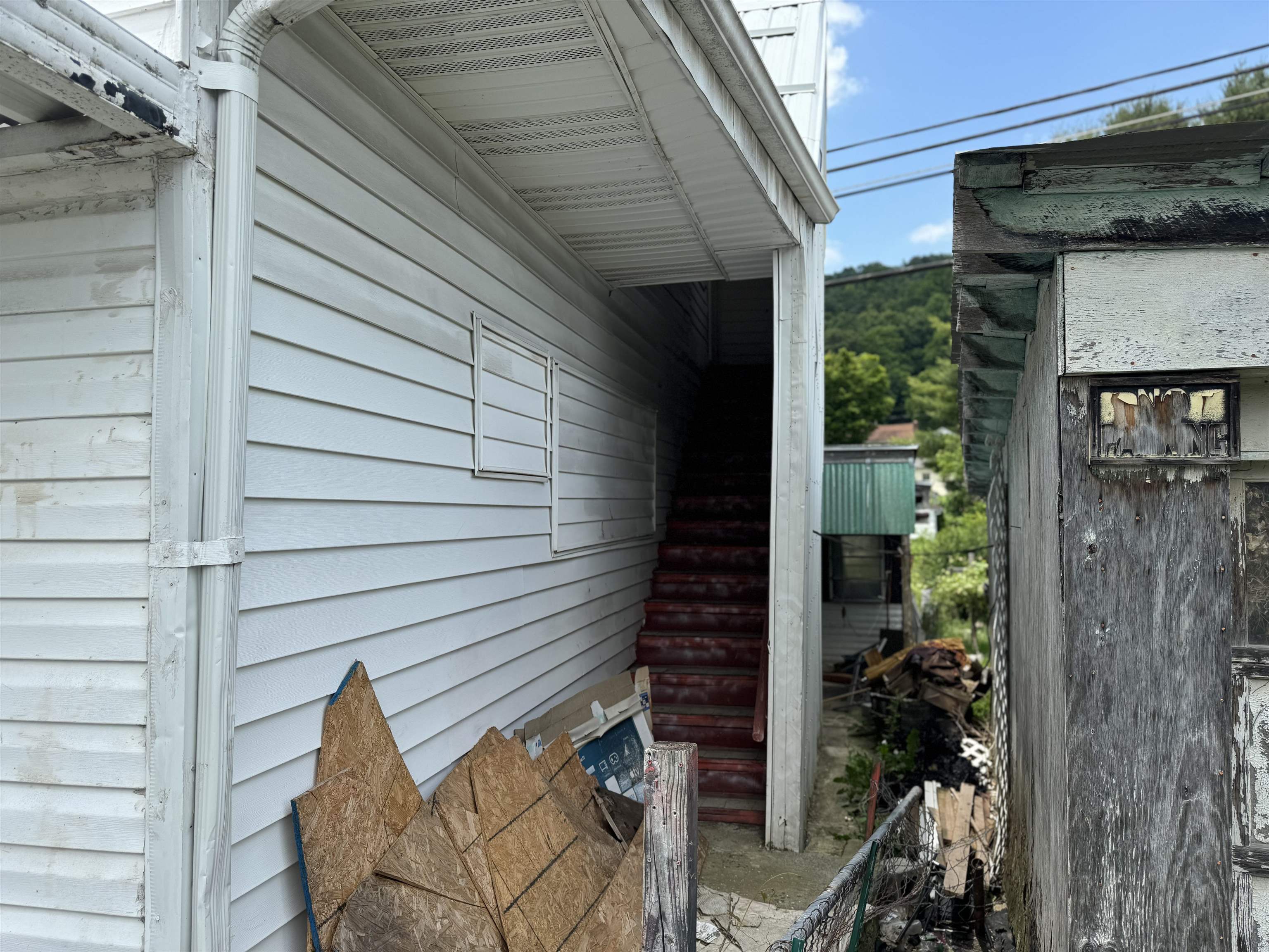 110 Toledo Street Bluefield VA 24605