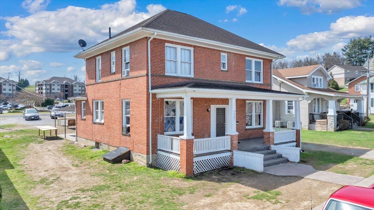 1201 - 1217 Fairfax Street Radford VA 24141