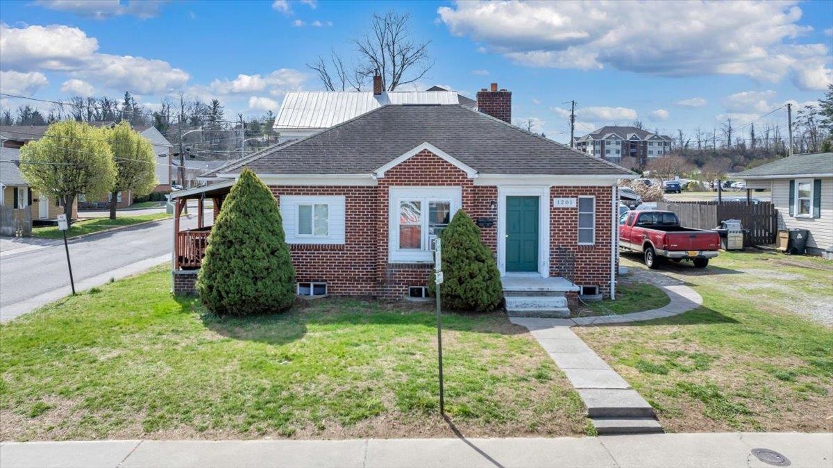 1201 - 1217 Fairfax Street Radford VA 24141