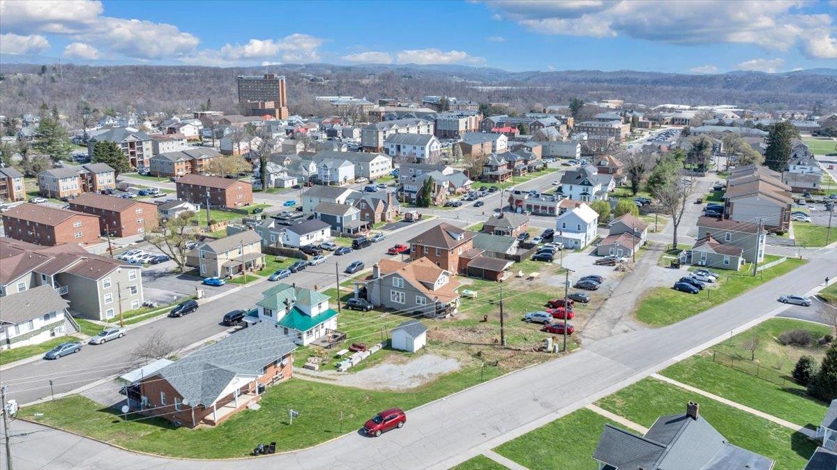 1201 - 1217 Fairfax Street Radford VA 24141