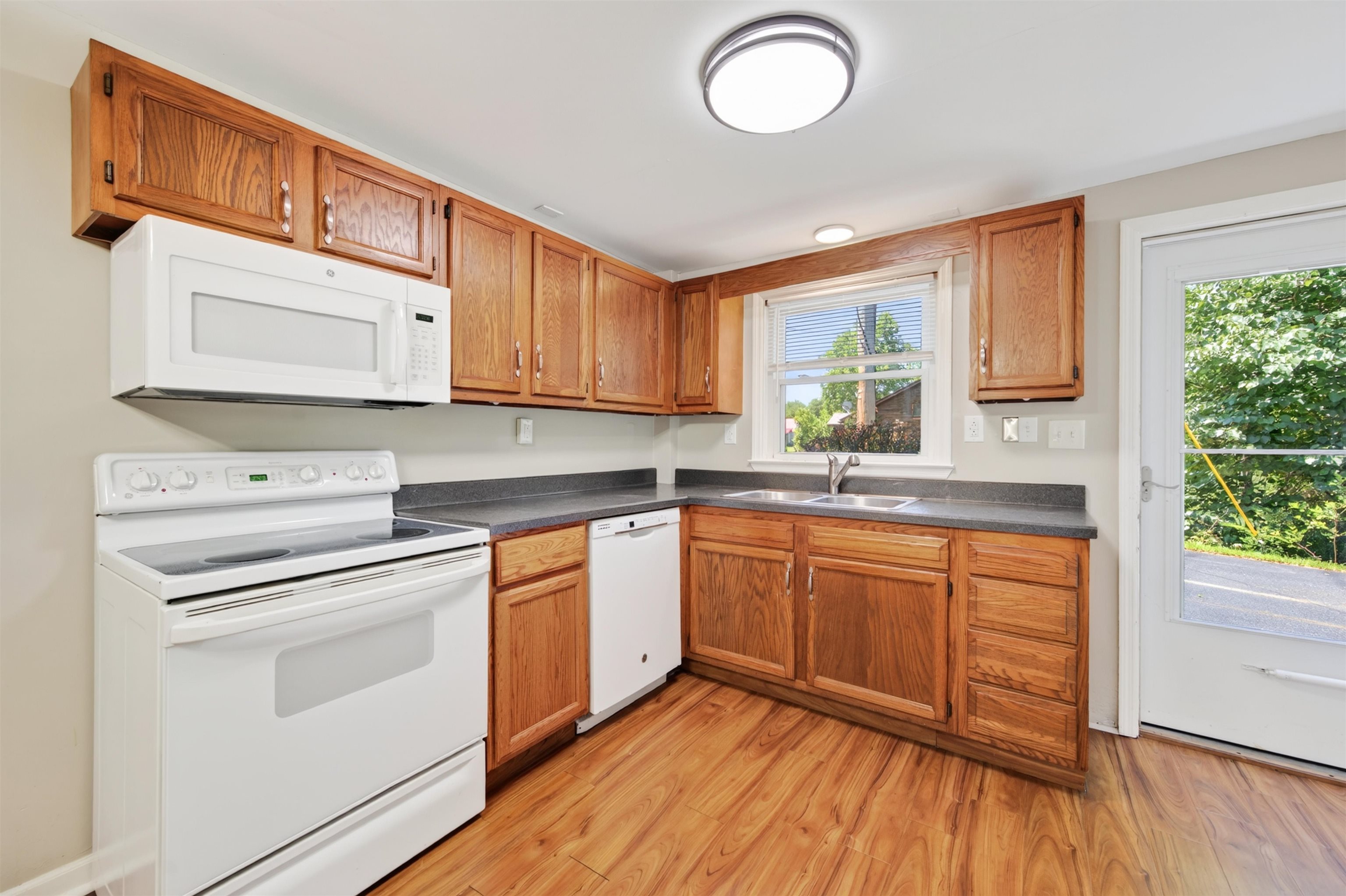 1548 Gallimore Street Christiansburg VA 24073