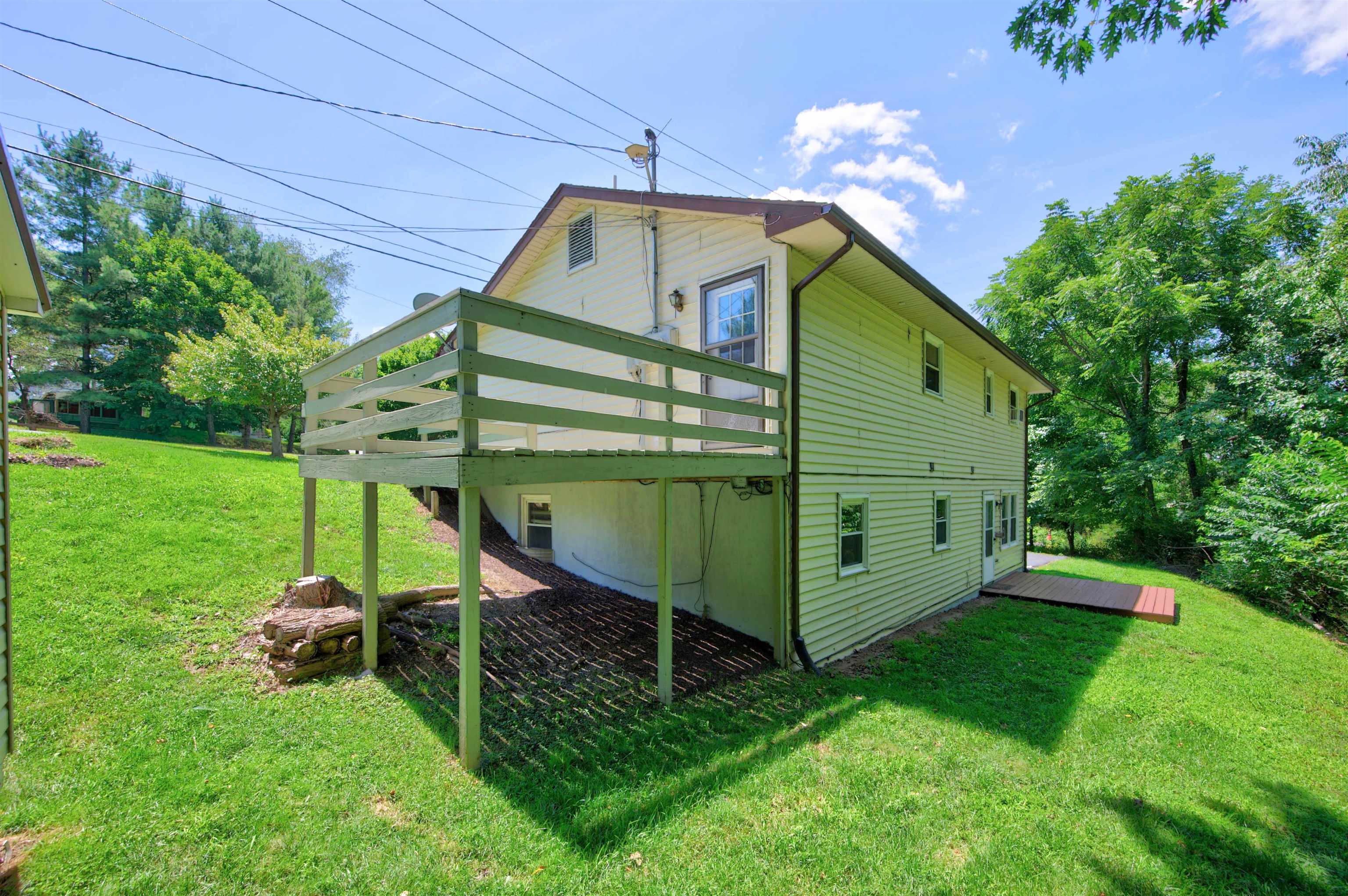 1548 Gallimore Street Christiansburg VA 24073