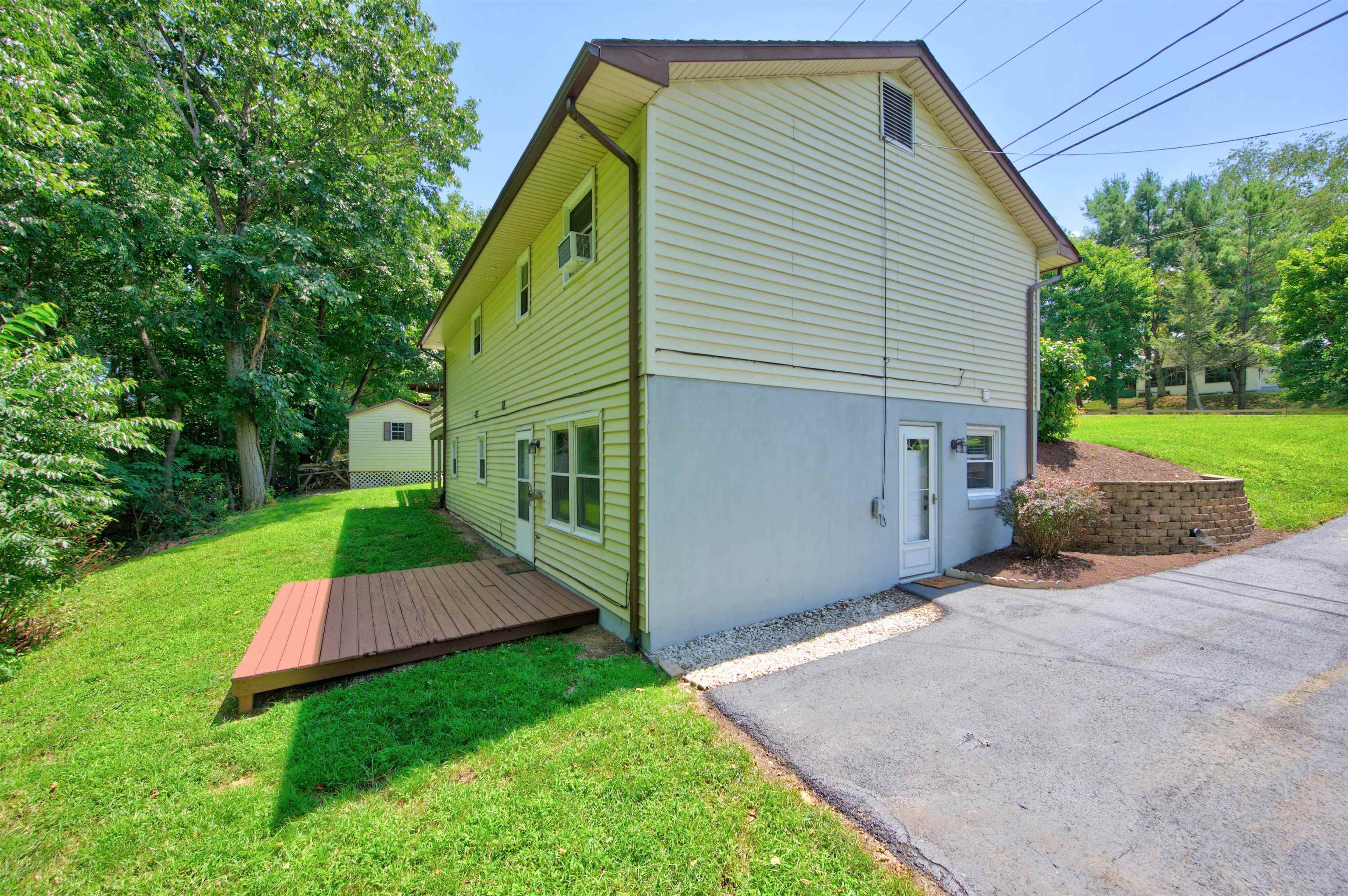 1548 Gallimore Street Christiansburg VA 24073