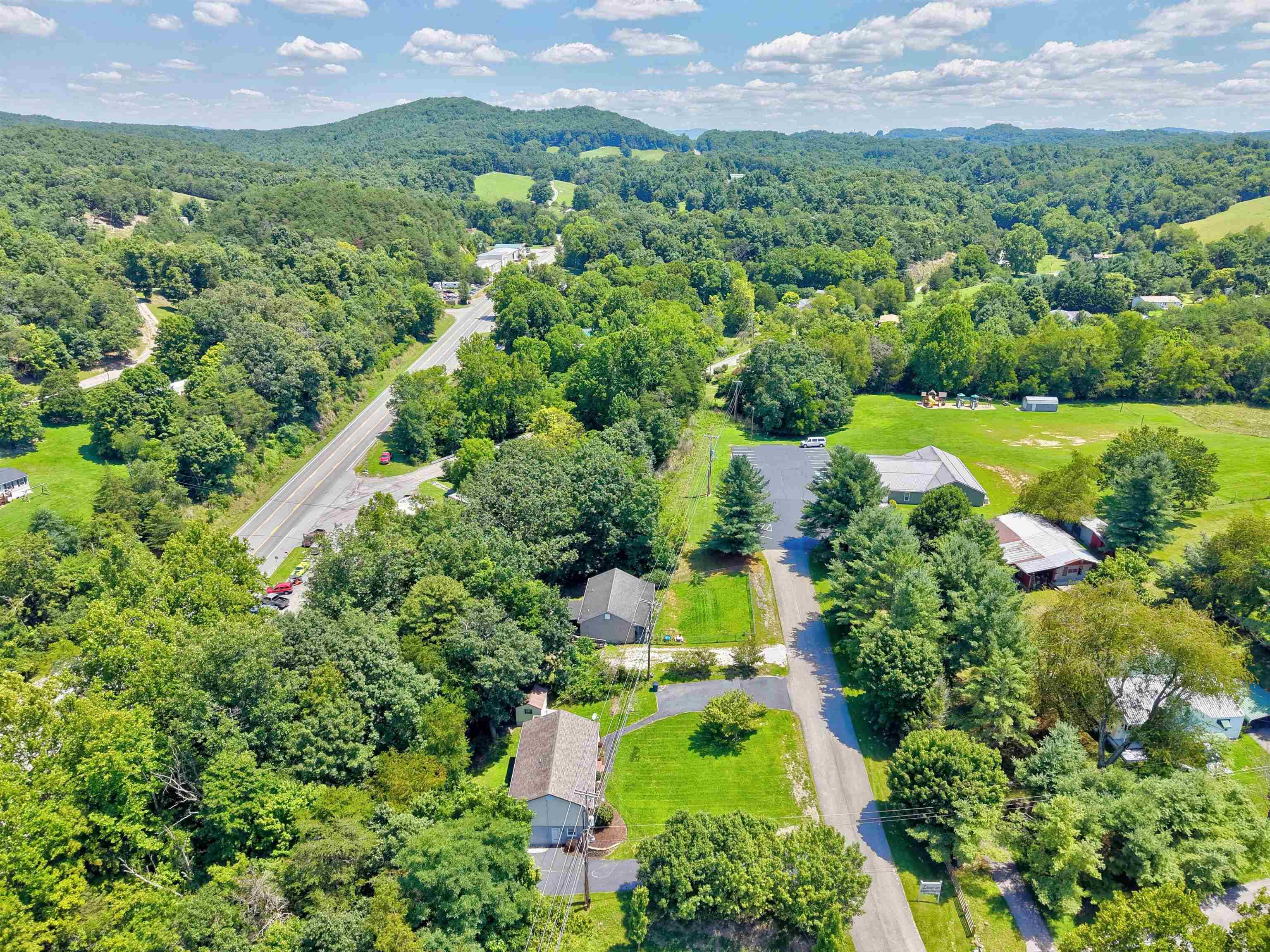 1548 Gallimore Street Christiansburg VA 24073