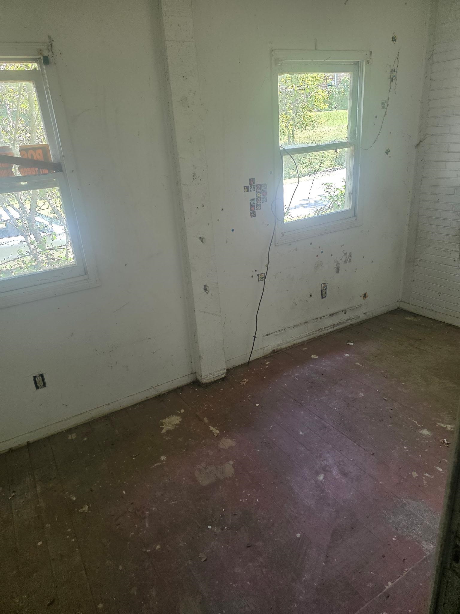 206 S Jefferson Street Pulaski VA 24301