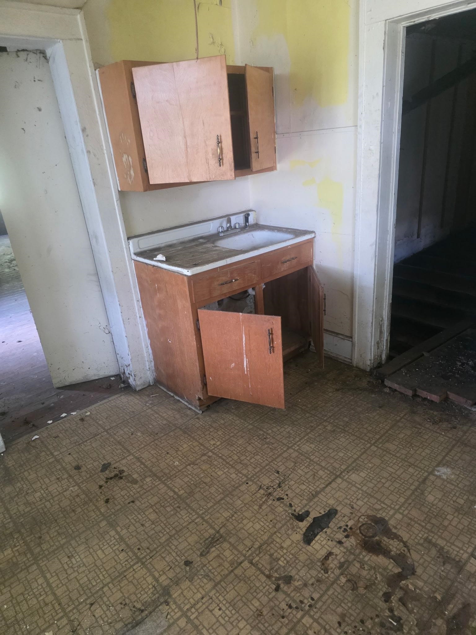 206 S Jefferson Street Pulaski VA 24301
