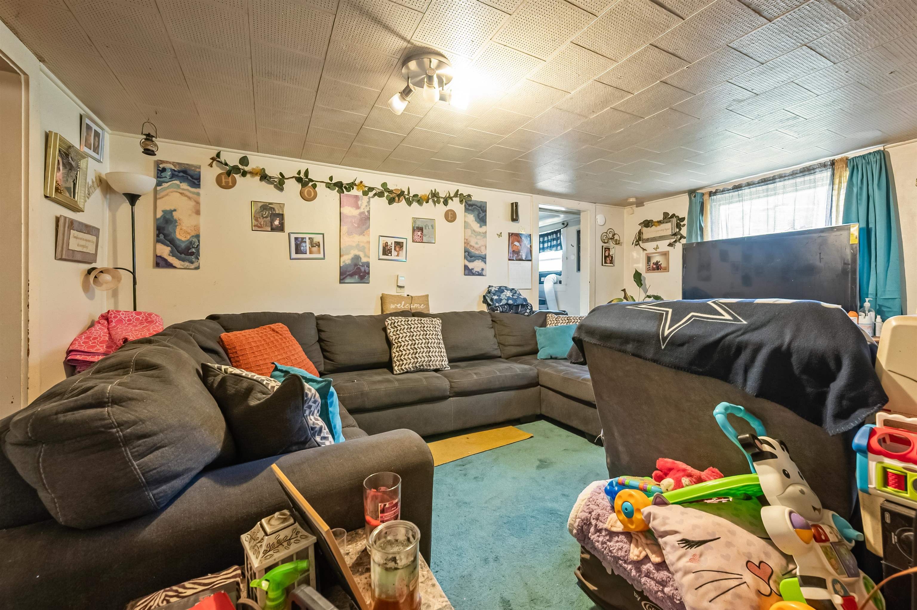 1003 W Stuart Drive Galax VA 24333