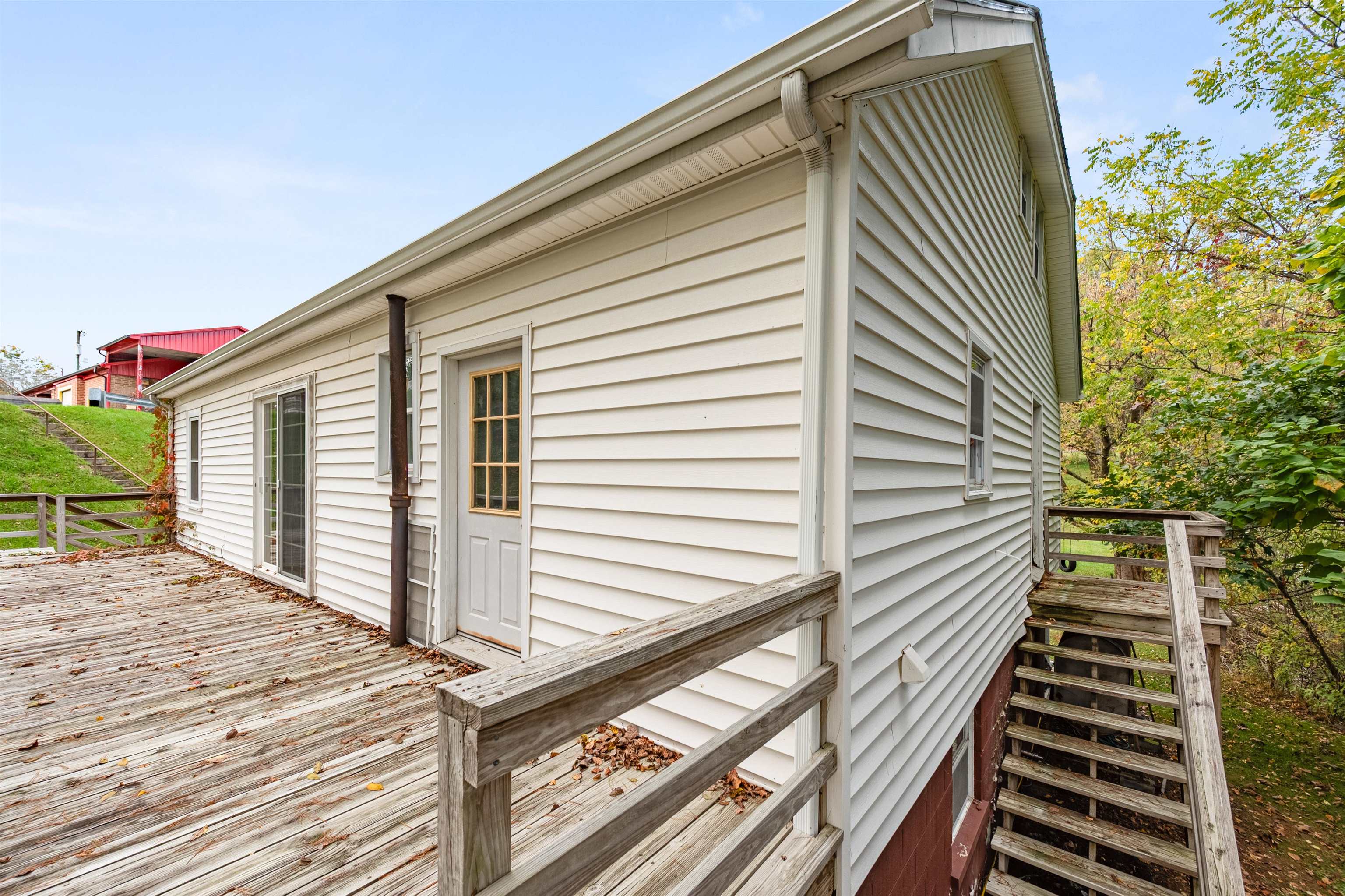 1003 W Stuart Drive Galax VA 24333