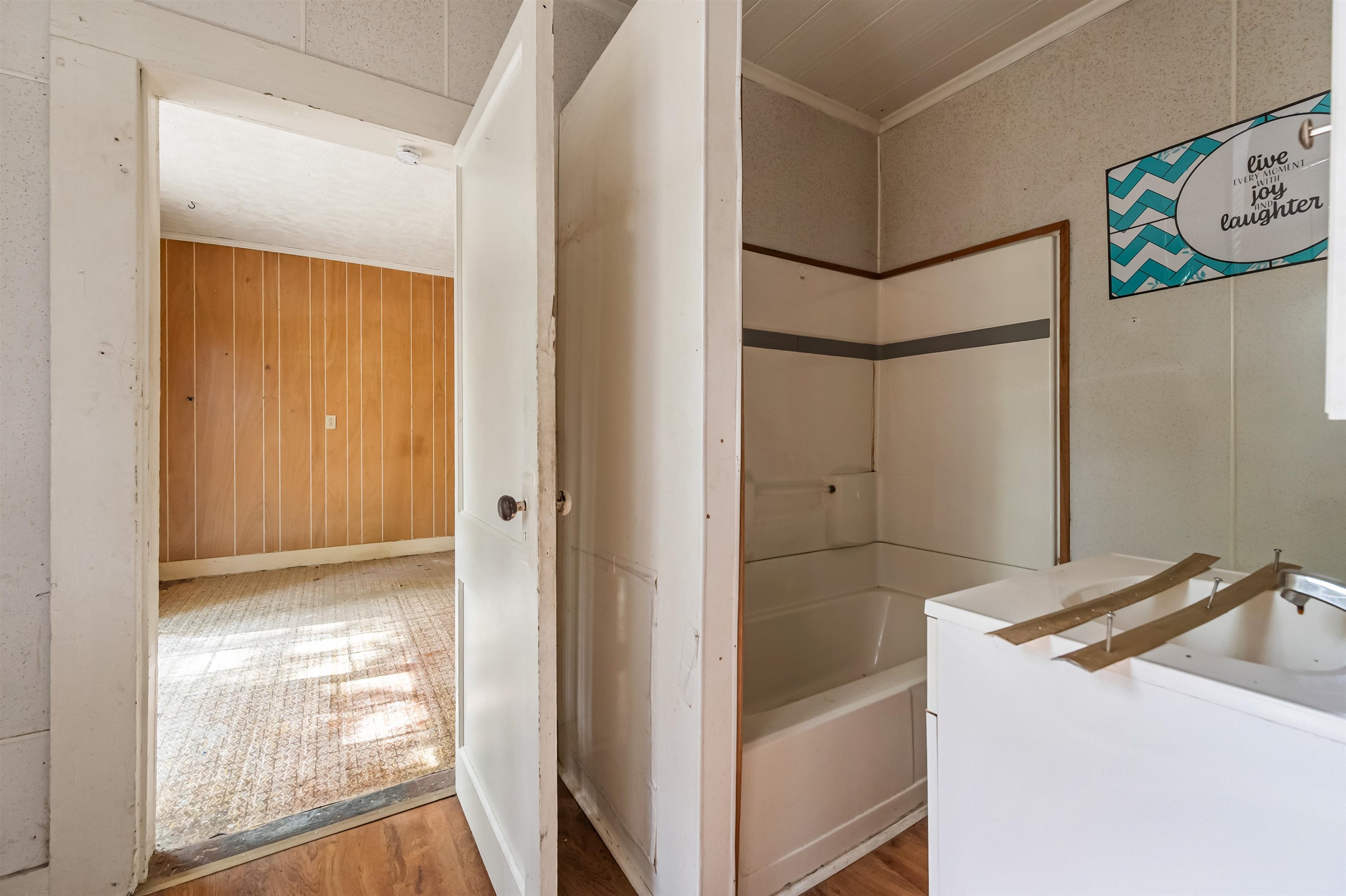 1003 W Stuart Drive Galax VA 24333