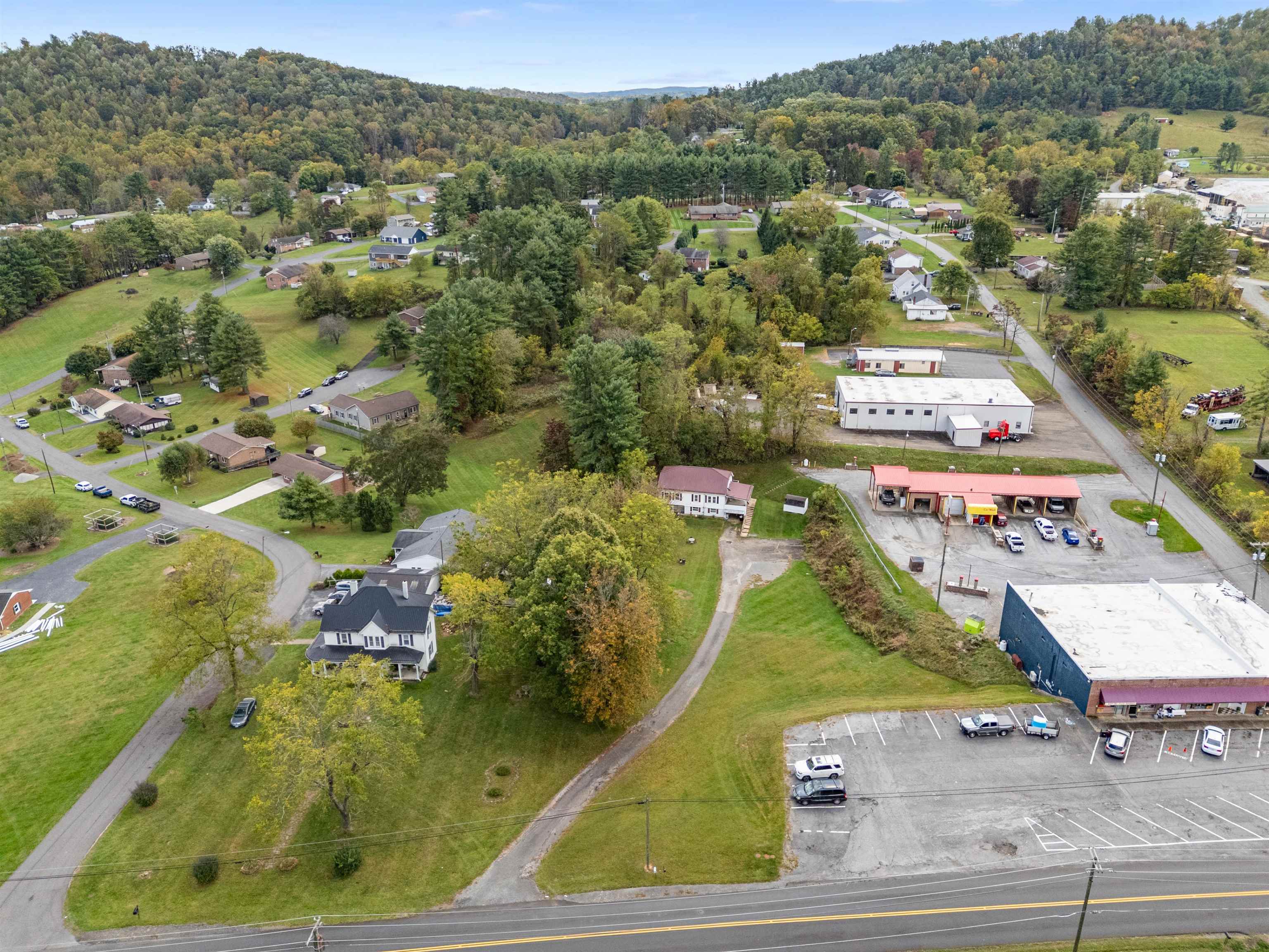 1003 W Stuart Drive Galax VA 24333