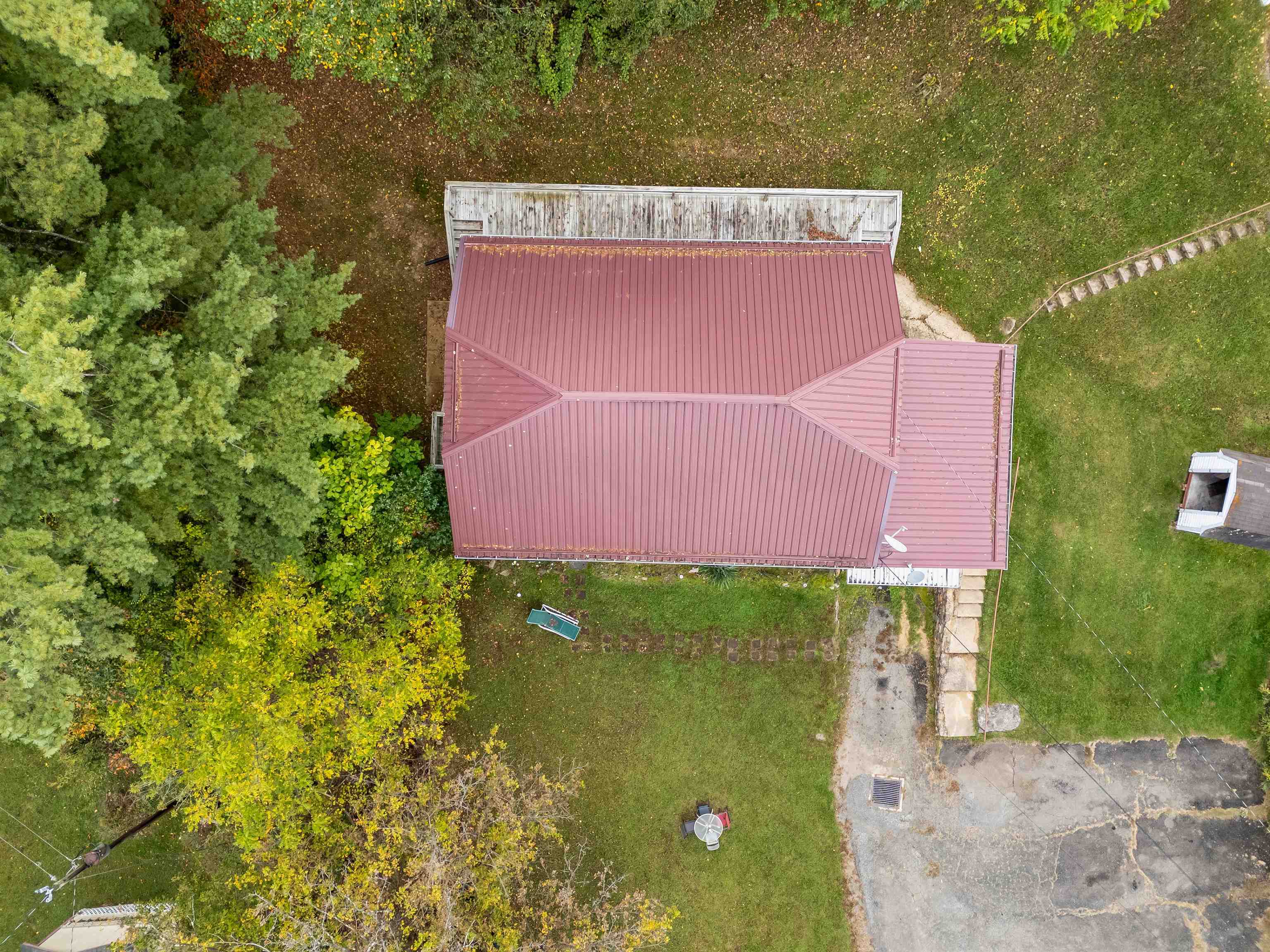 1003 W Stuart Drive Galax VA 24333