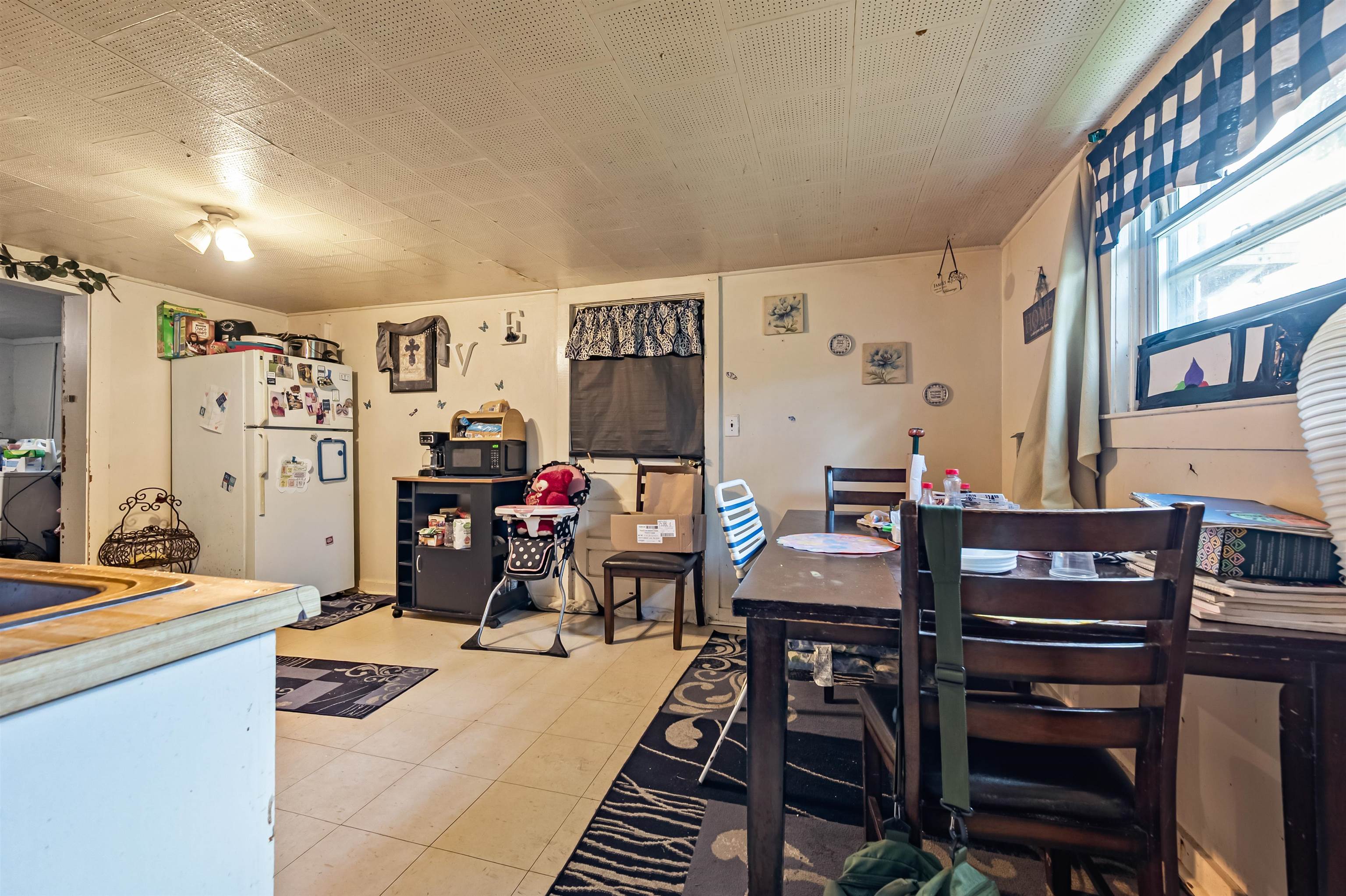 1003 W Stuart Drive Galax VA 24333