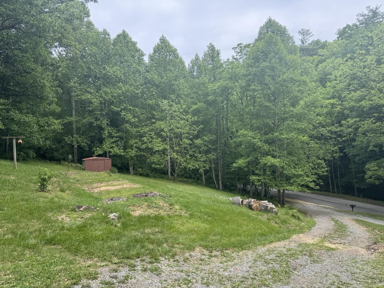 2372 Mash Run Road Blacksburg VA 24060