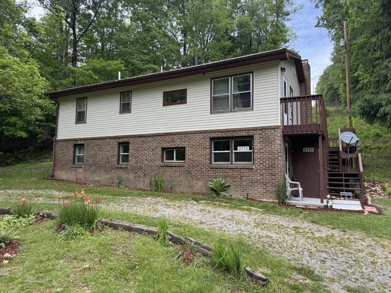 2372 Mash Run Road Blacksburg VA 24060