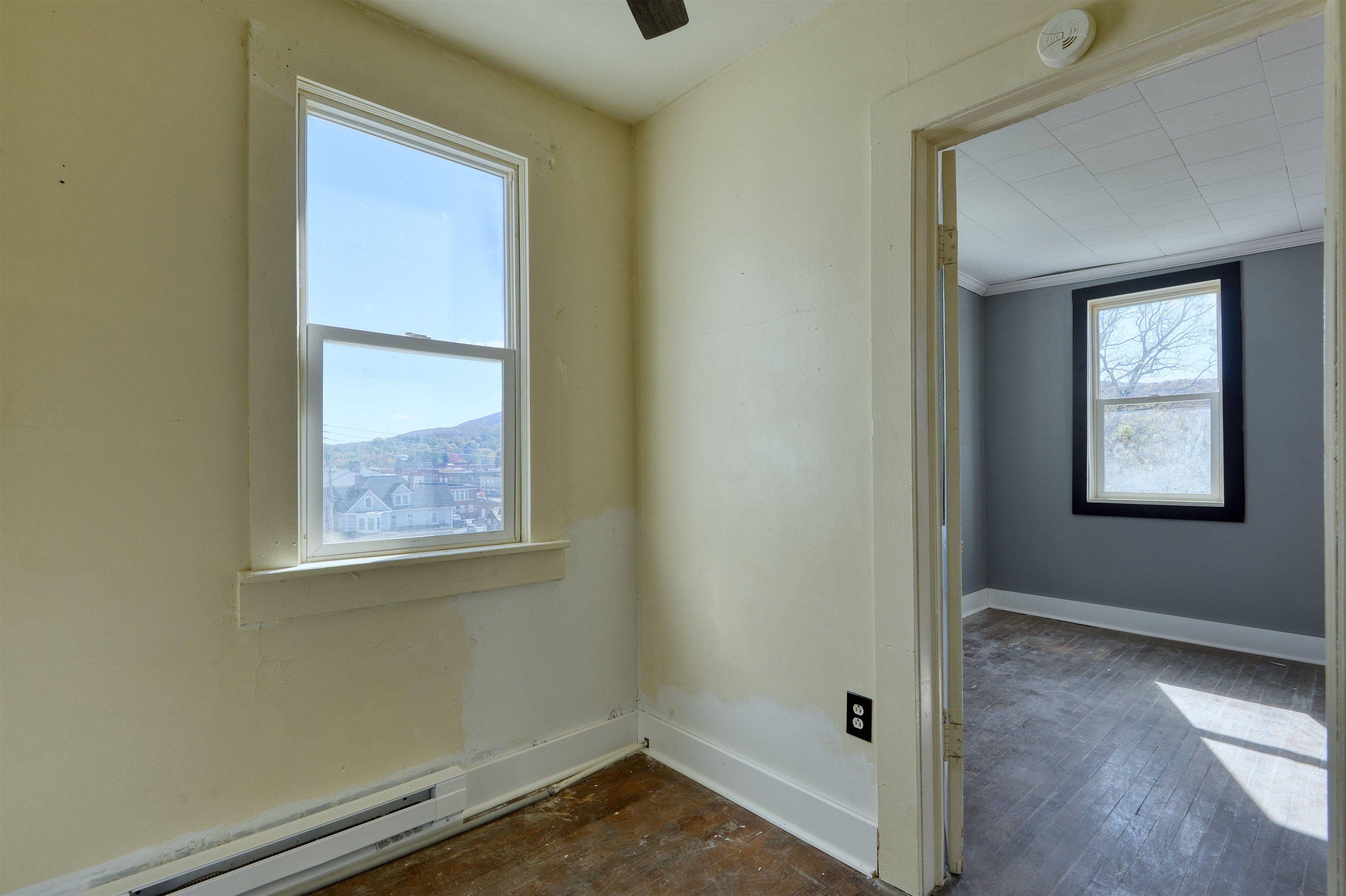 238 Third Street NW Pulaski VA 24301