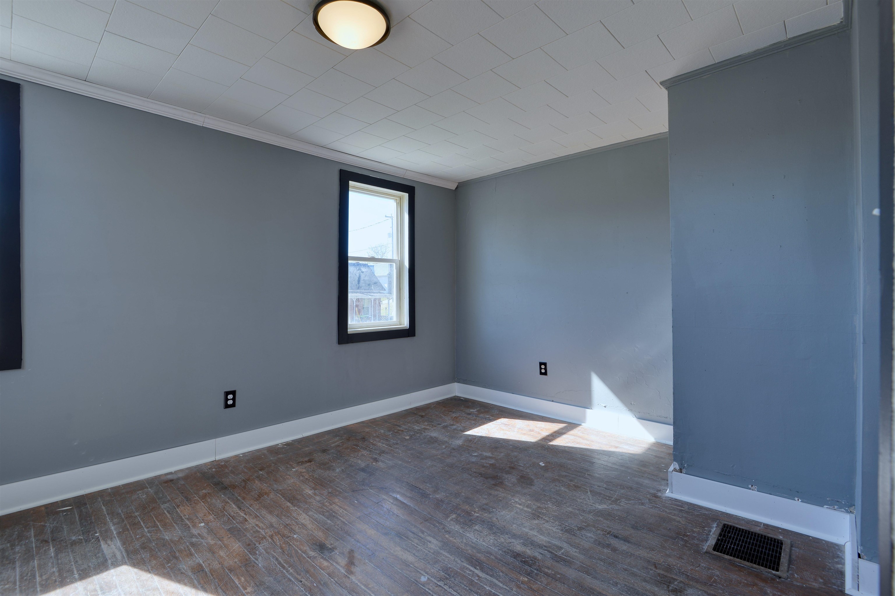 238 Third Street NW Pulaski VA 24301