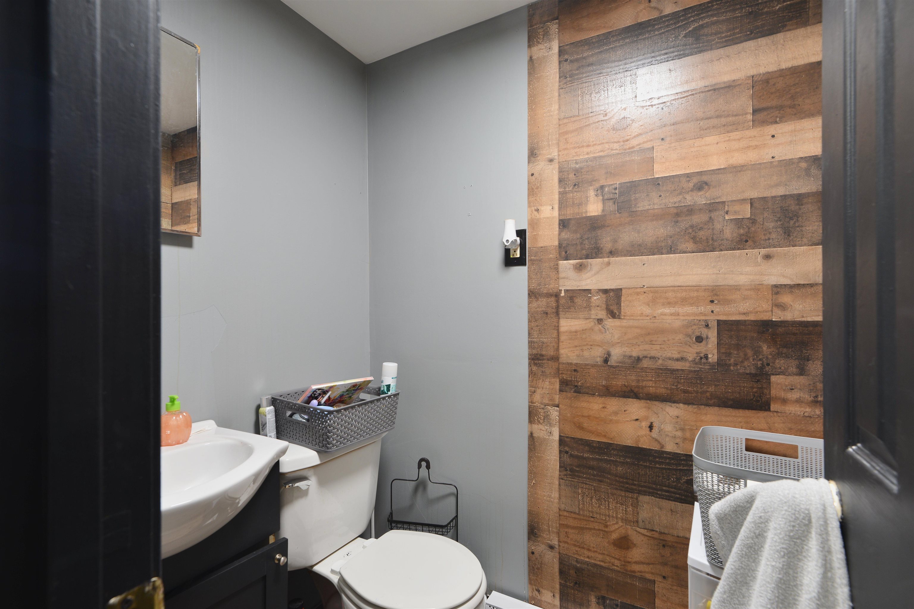 238 Third Street NW Pulaski VA 24301