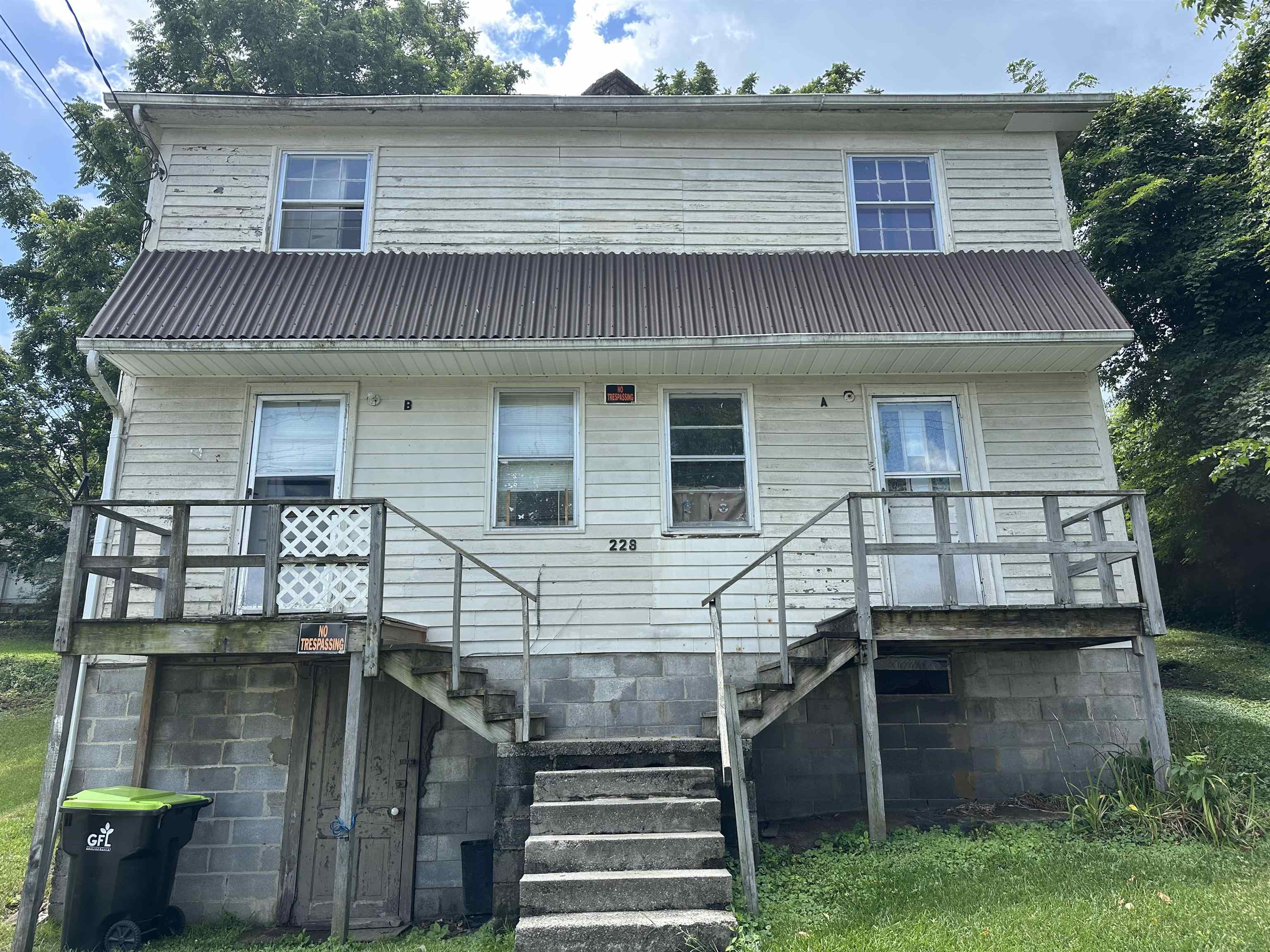 228 First Street SE Pulaski VA 24301