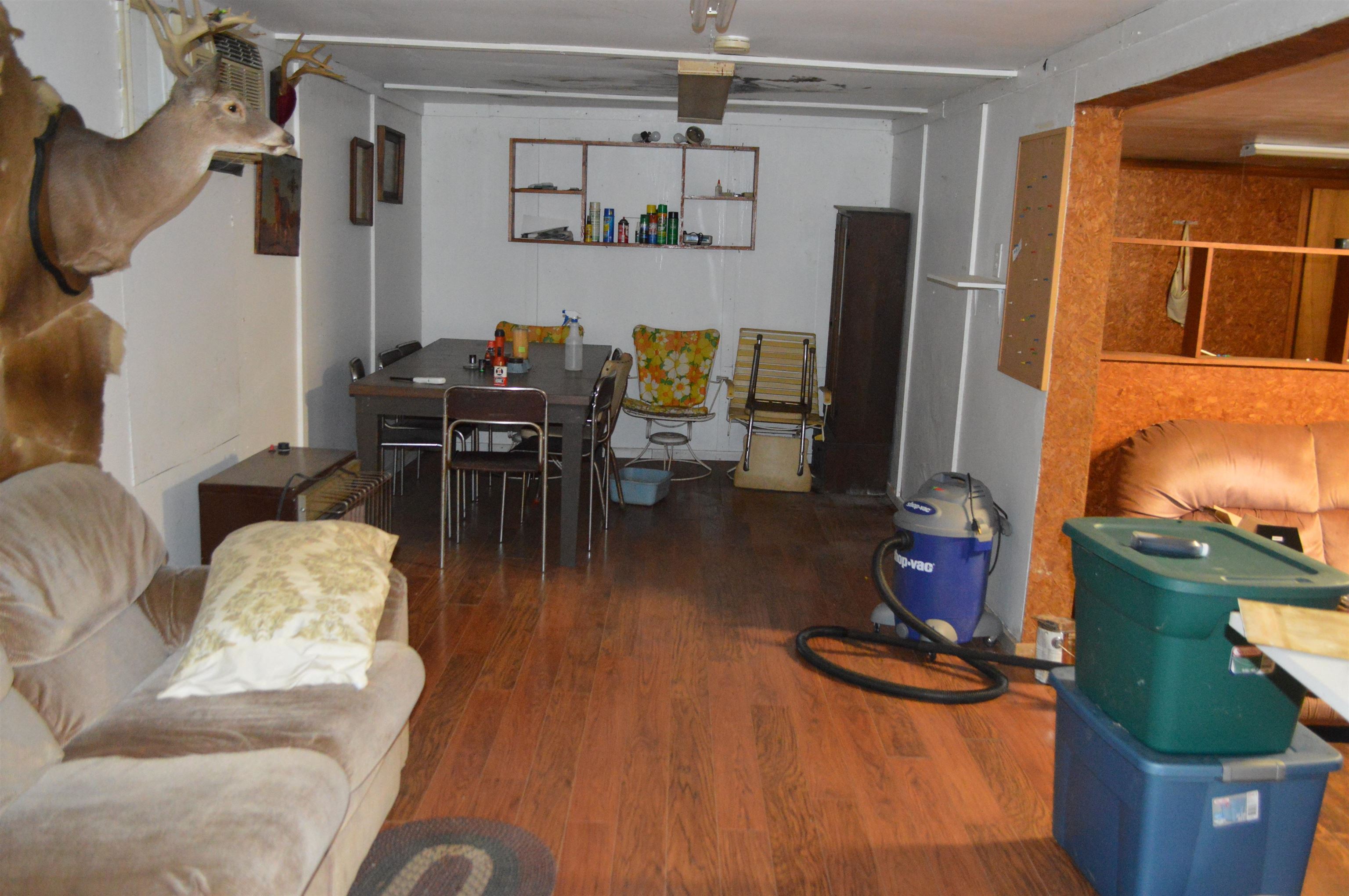 4140 Peacefull Valley Road New Castle VA 24127