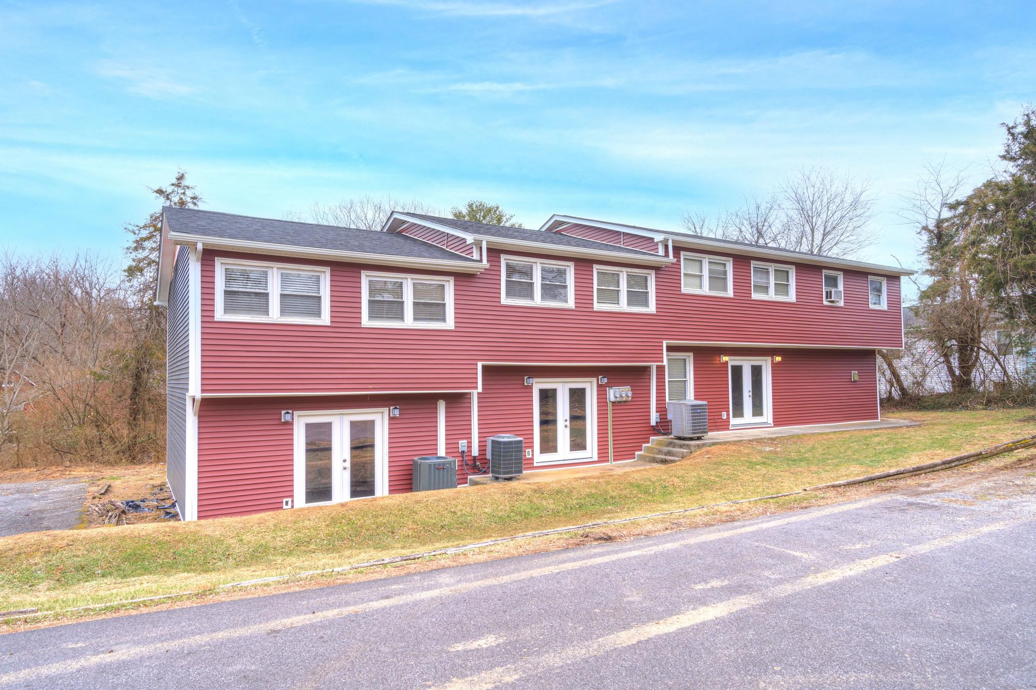 105 Tee Street Blacksburg VA 24060