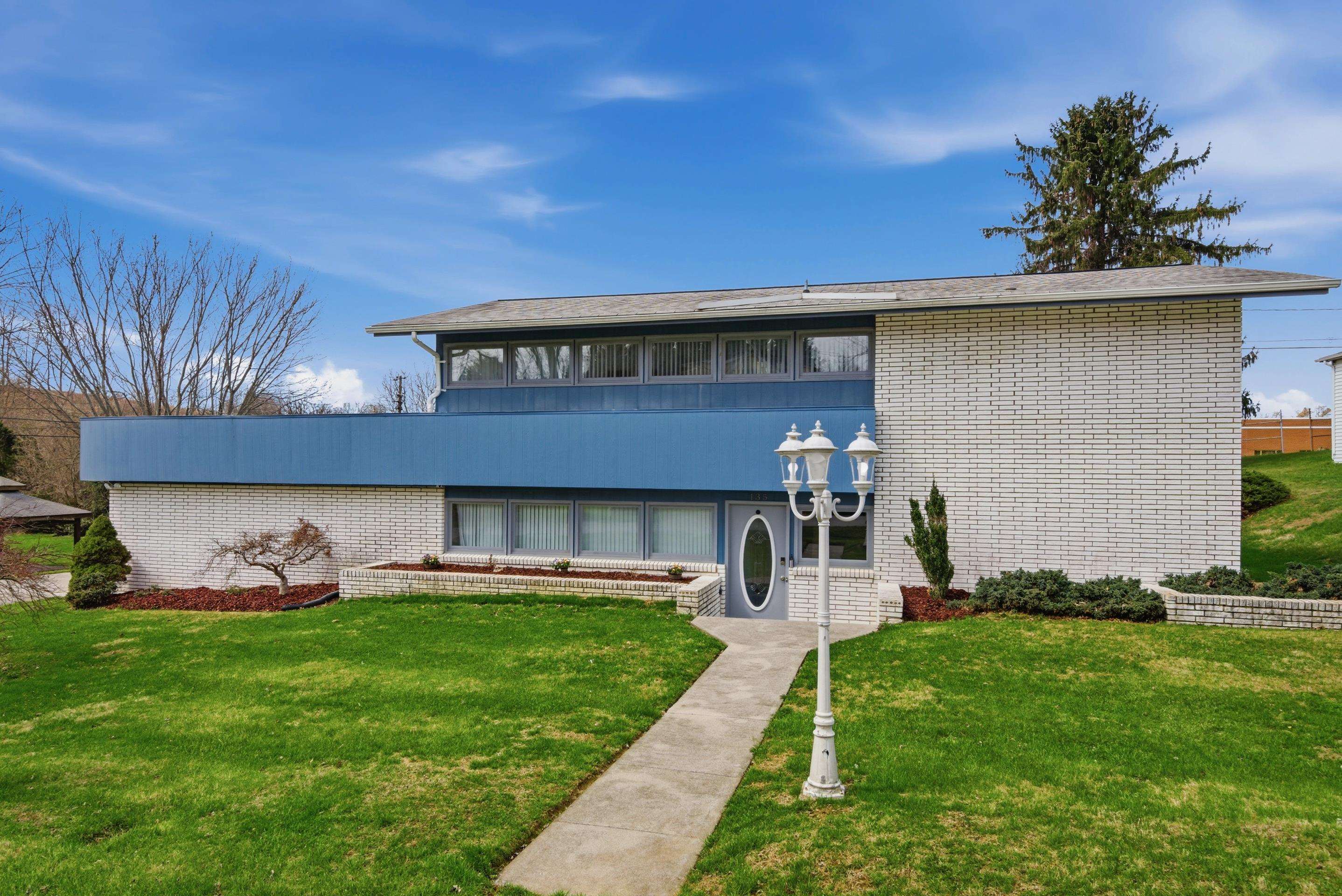 135 Jade Drive Radford VA 24141