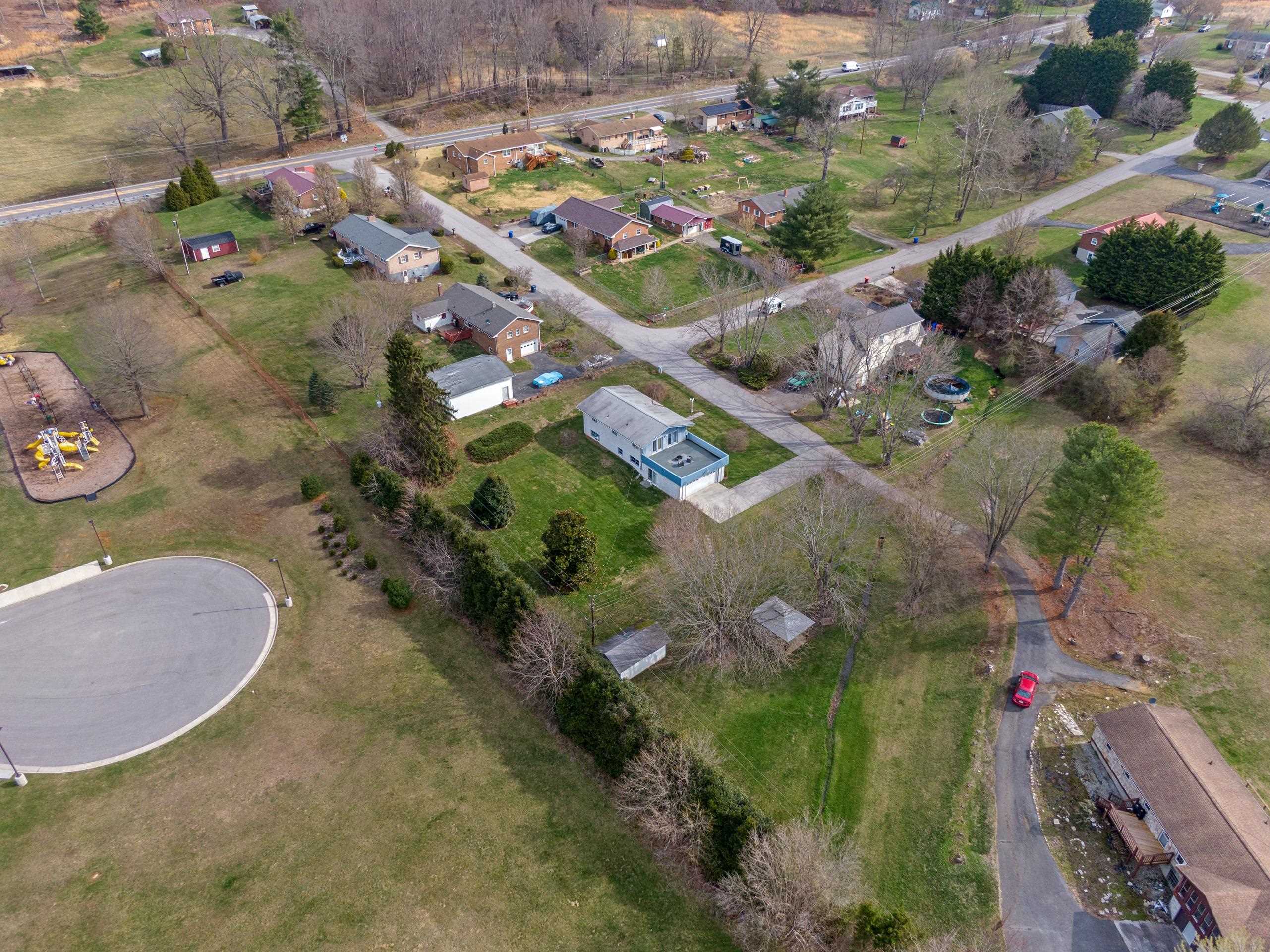 135 Jade Drive Radford VA 24141