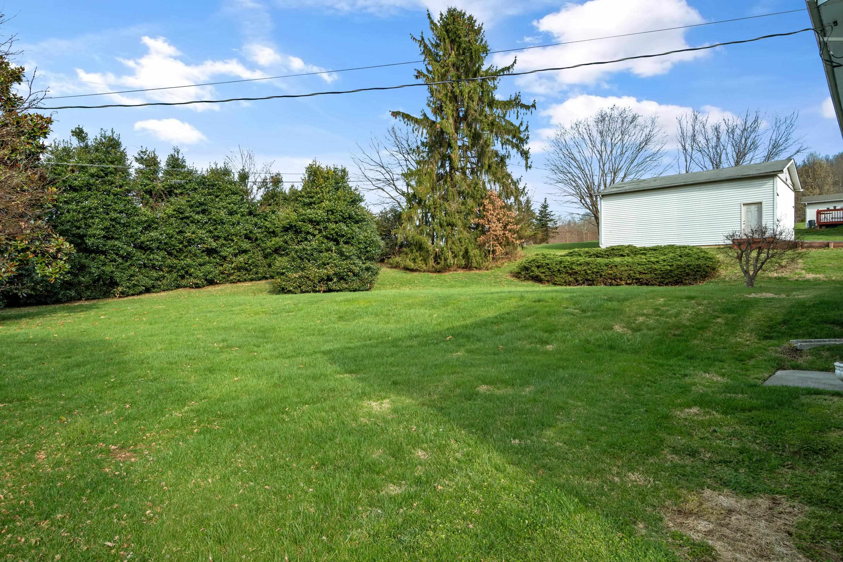 135 Jade Drive Radford VA 24141
