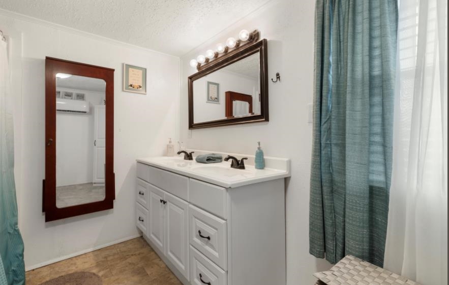 707 Gardner Road Barren Springs VA 24313