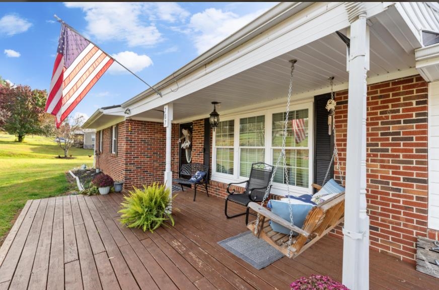 707 Gardner Road Barren Springs VA 24313