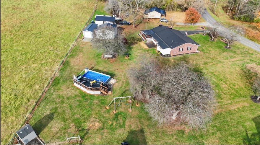 707 Gardner Road Barren Springs VA 24313