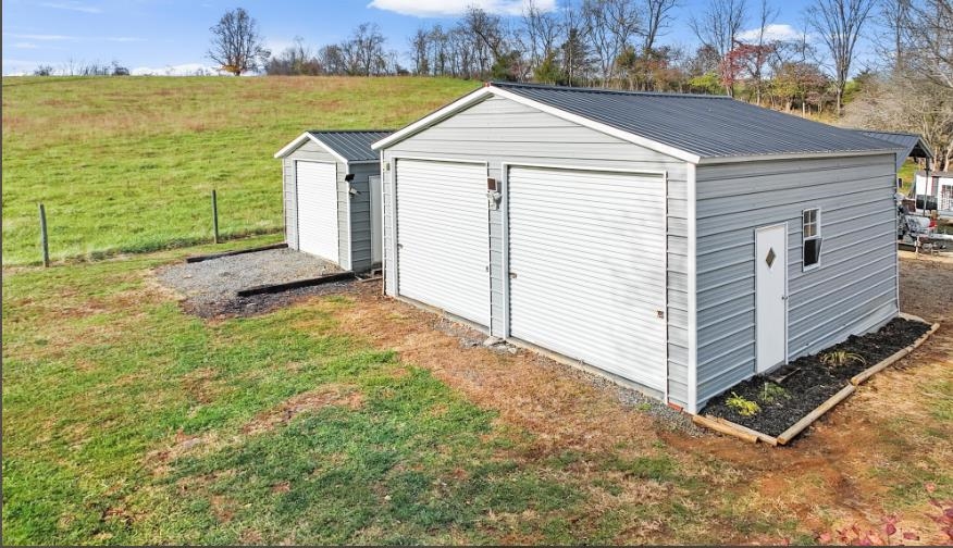 707 Gardner Road Barren Springs VA 24313