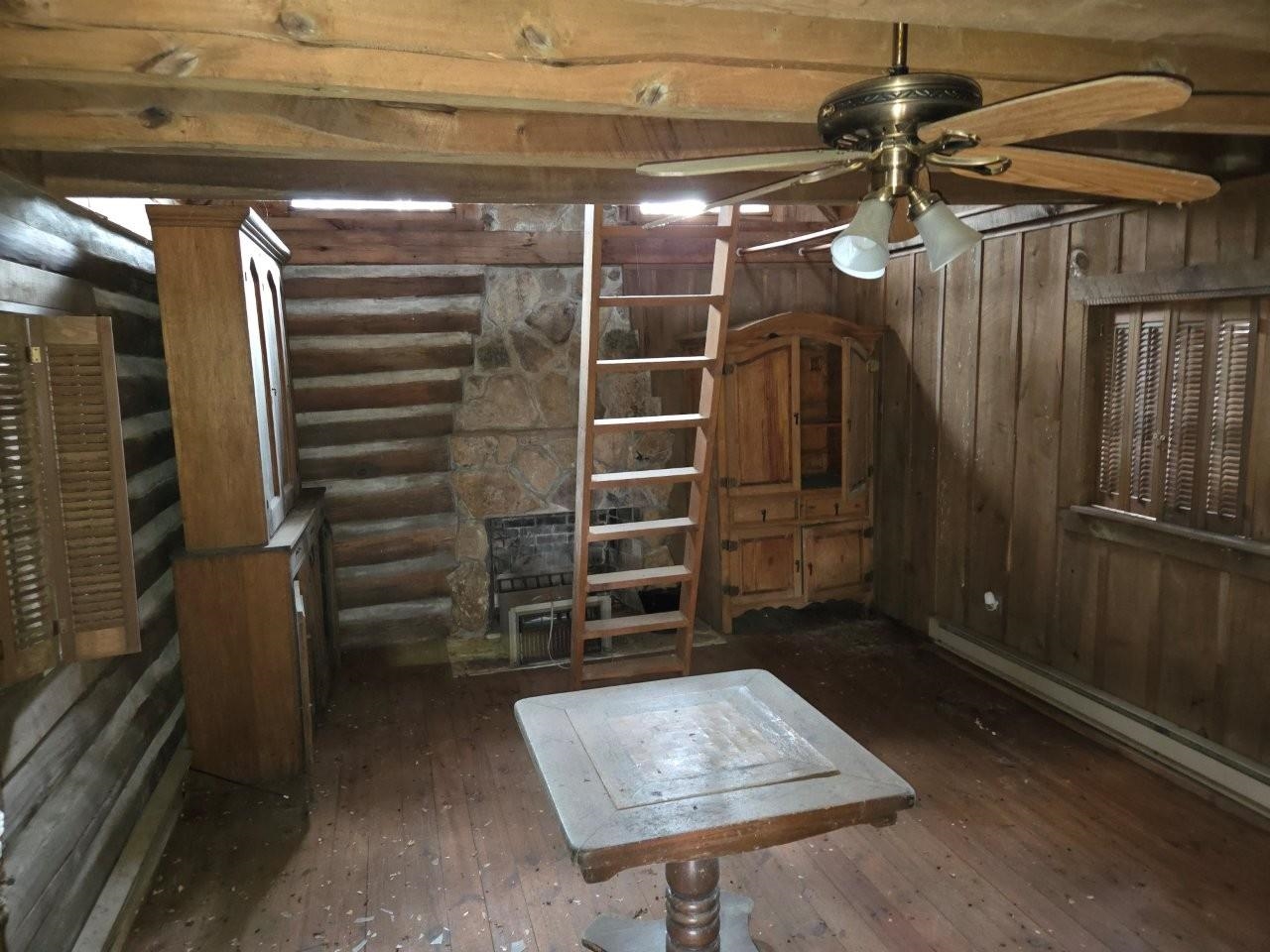 934 Commander Drive Roanoke VA 24019