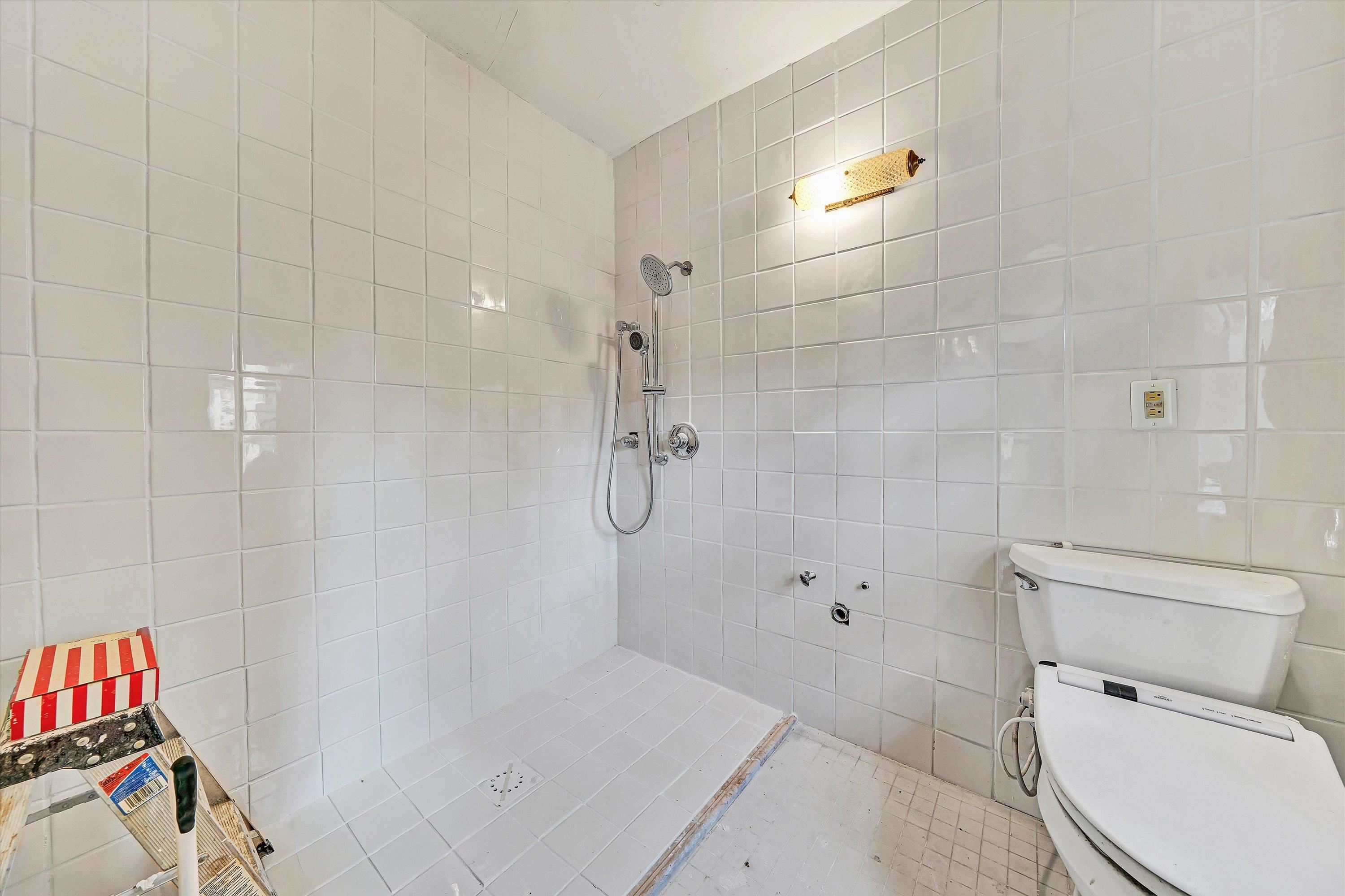 934 Commander Drive Roanoke VA 24019