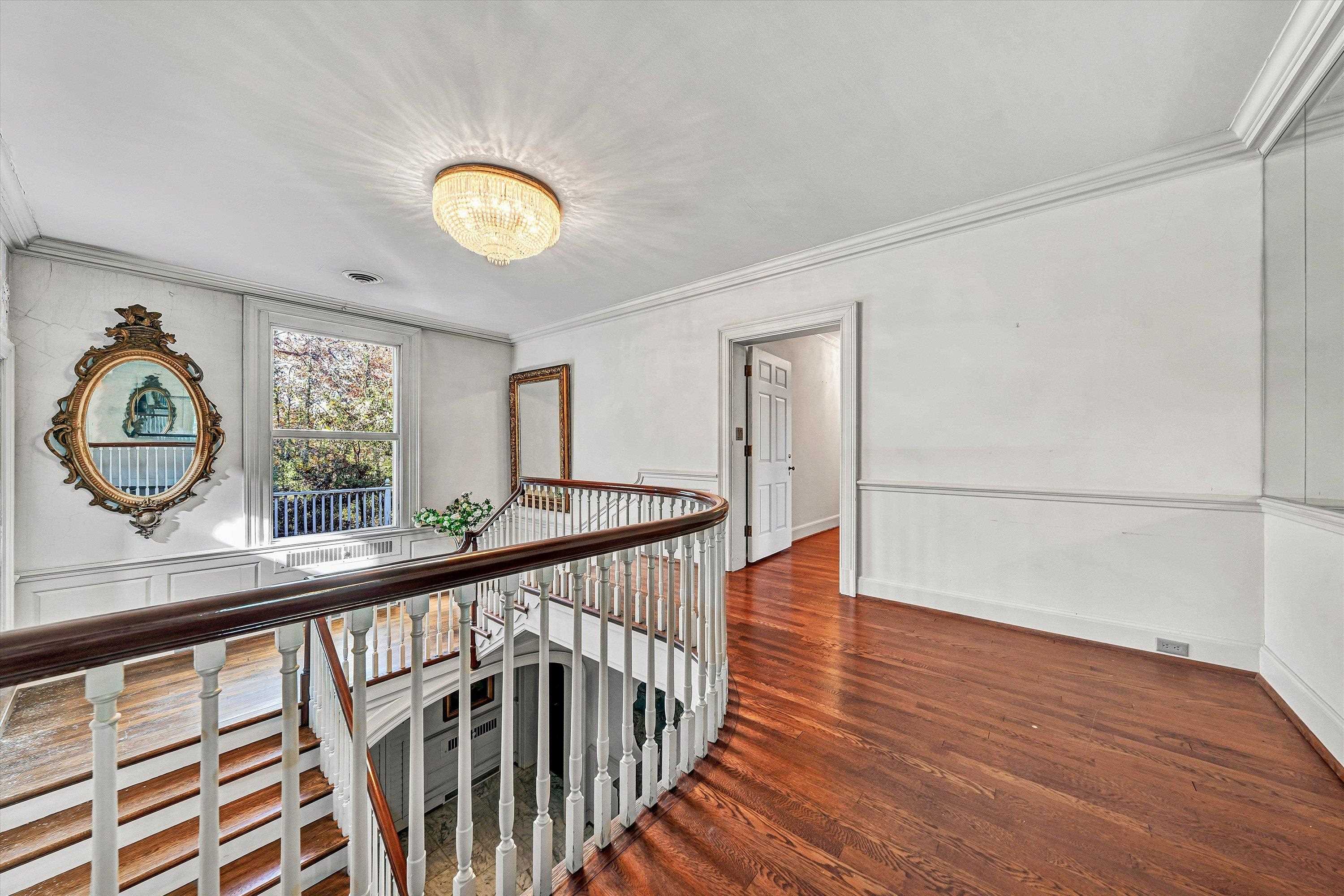 934 Commander Drive Roanoke VA 24019