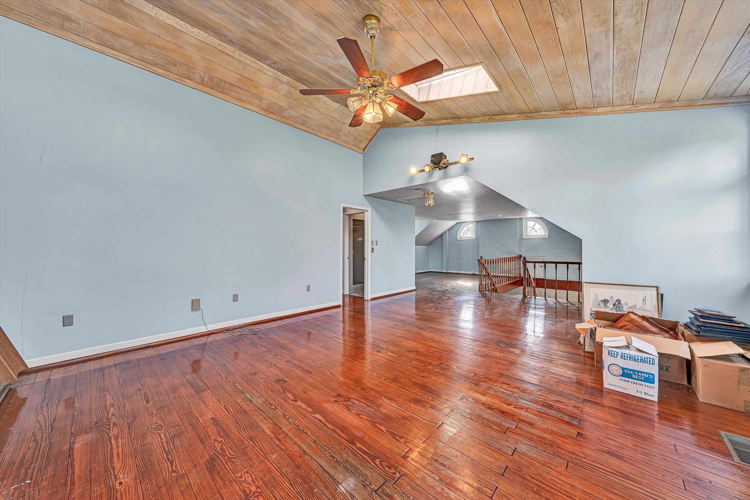 934 Commander Drive Roanoke VA 24019