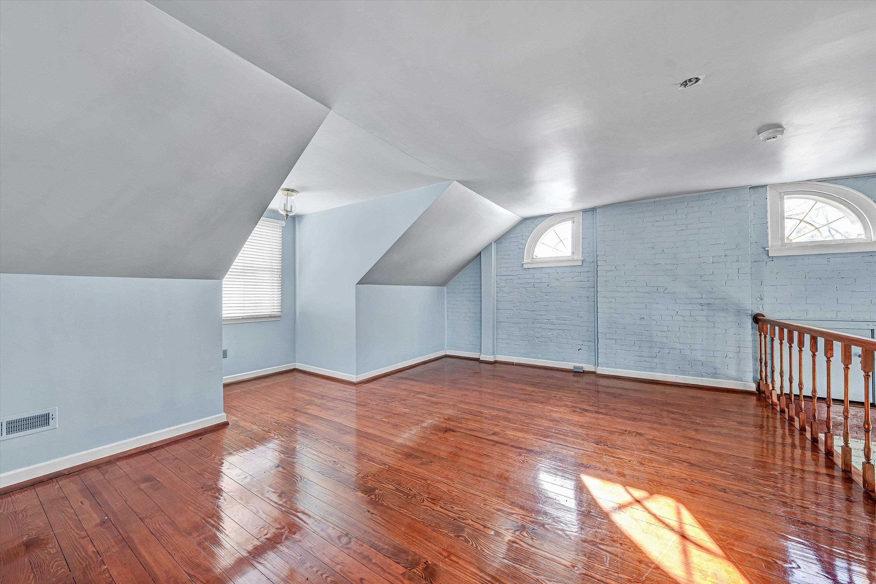 934 Commander Drive Roanoke VA 24019