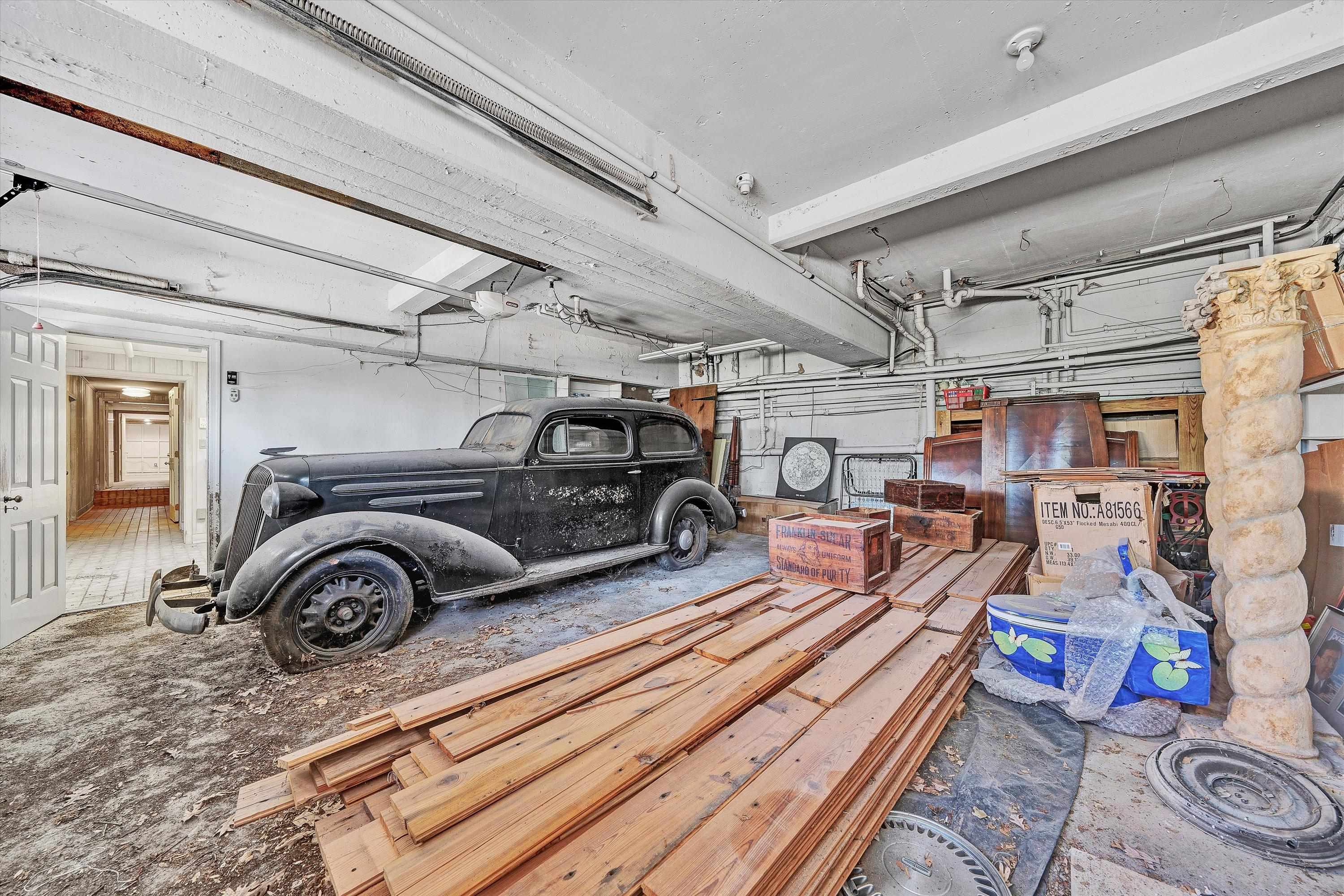 934 Commander Drive Roanoke VA 24019