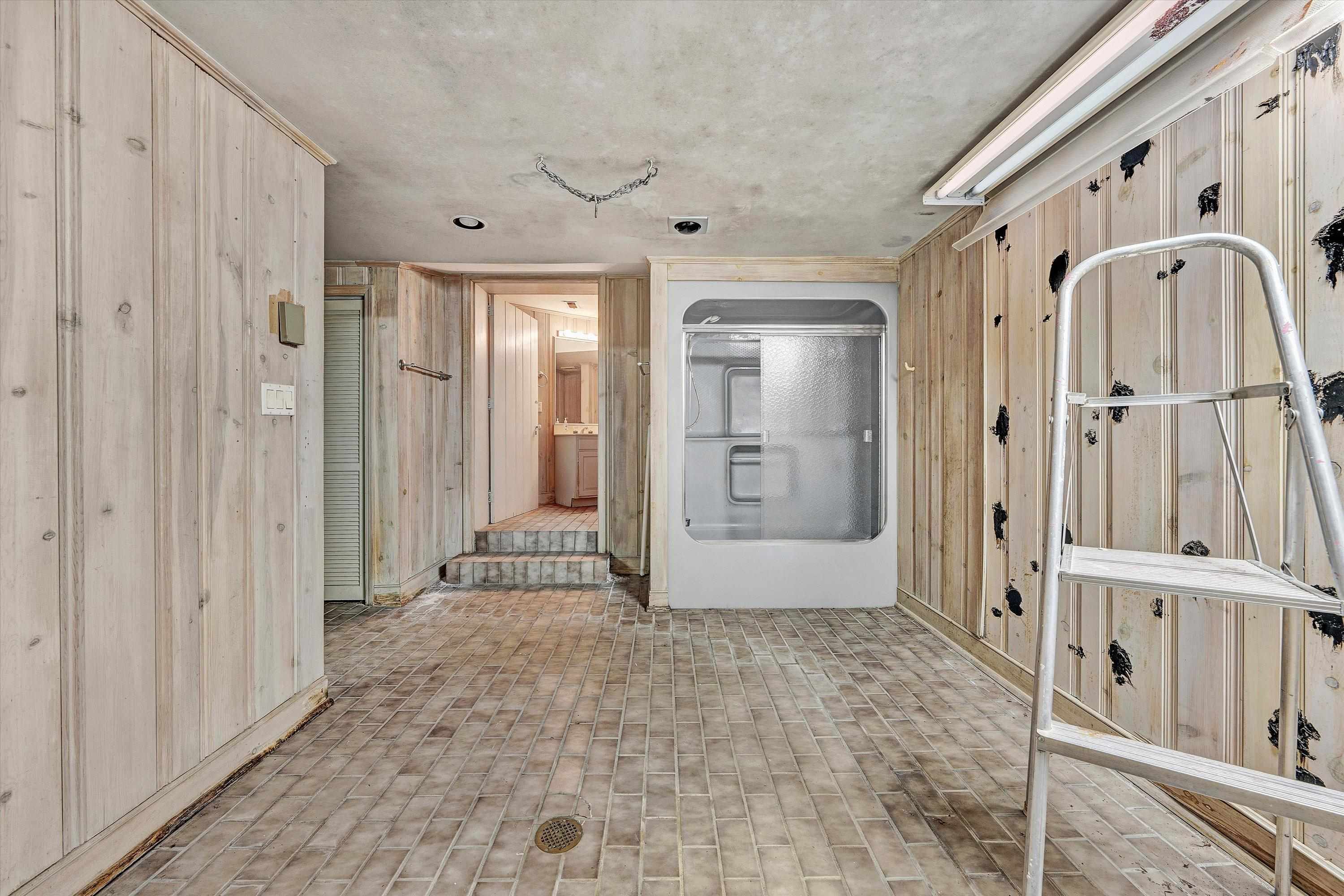 934 Commander Drive Roanoke VA 24019