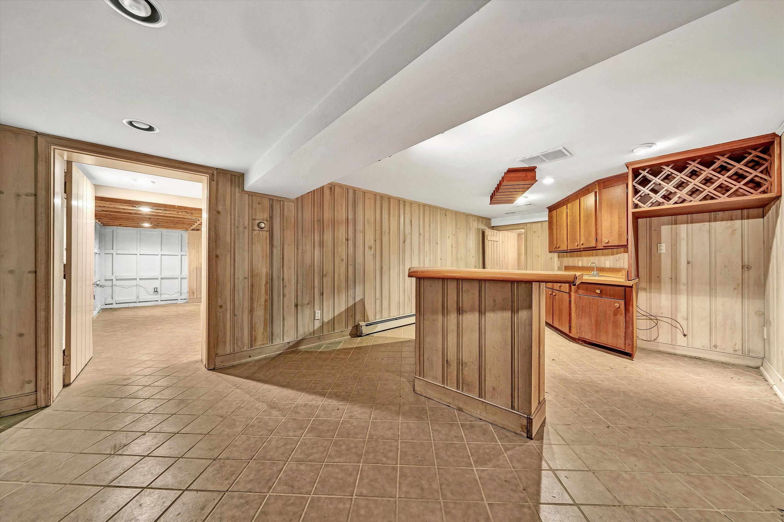 934 Commander Drive Roanoke VA 24019