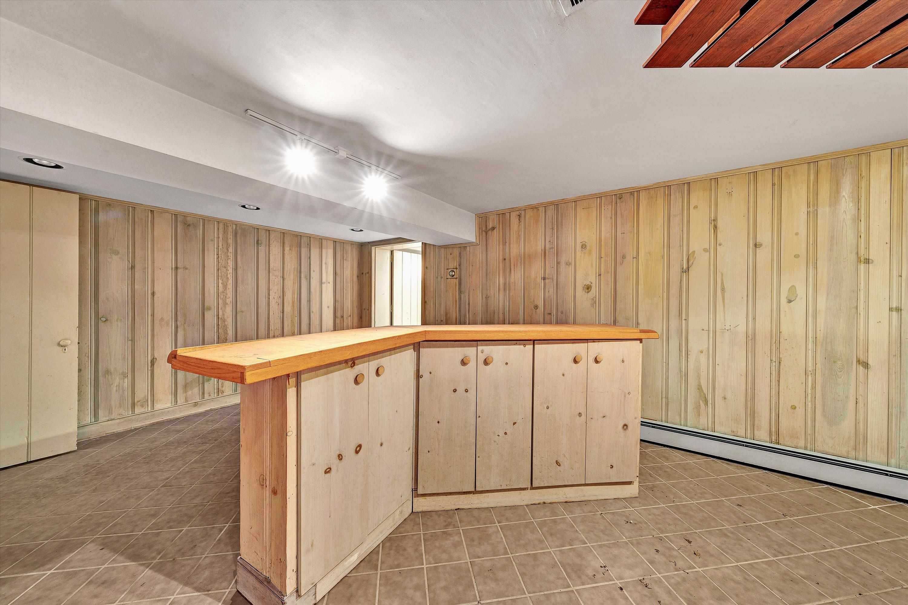 934 Commander Drive Roanoke VA 24019